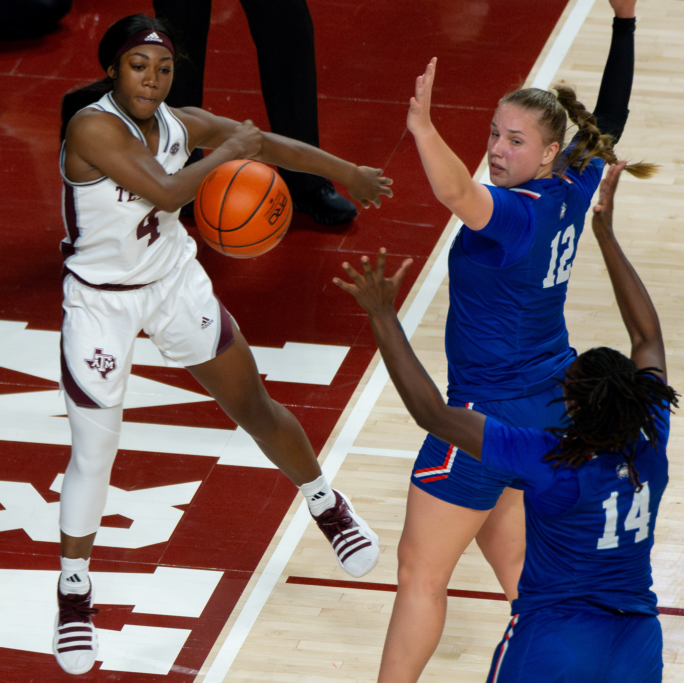 GALLERY: Women's Basketball vs. HCU