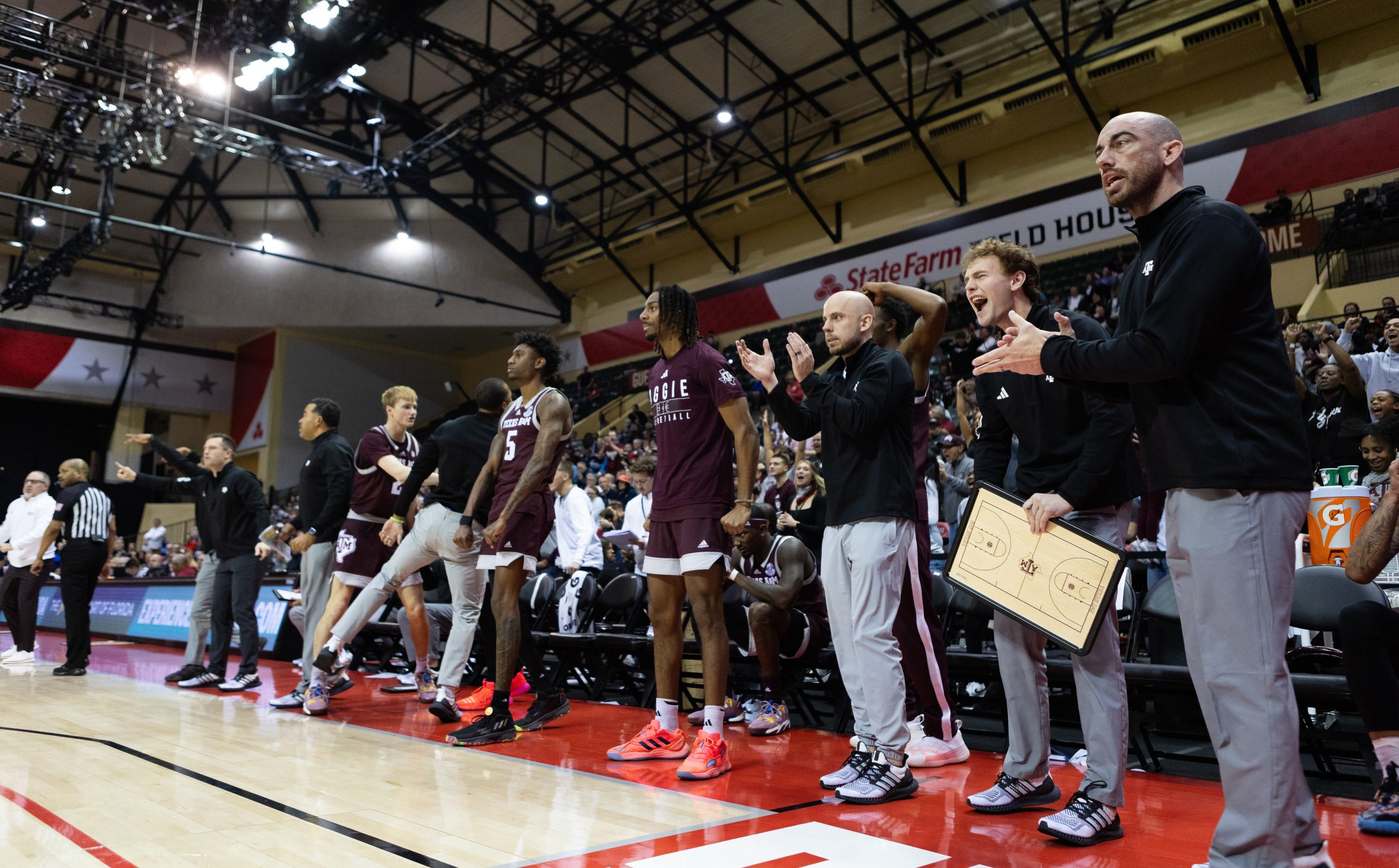 GALLERY: Men's Basketball vs FAU