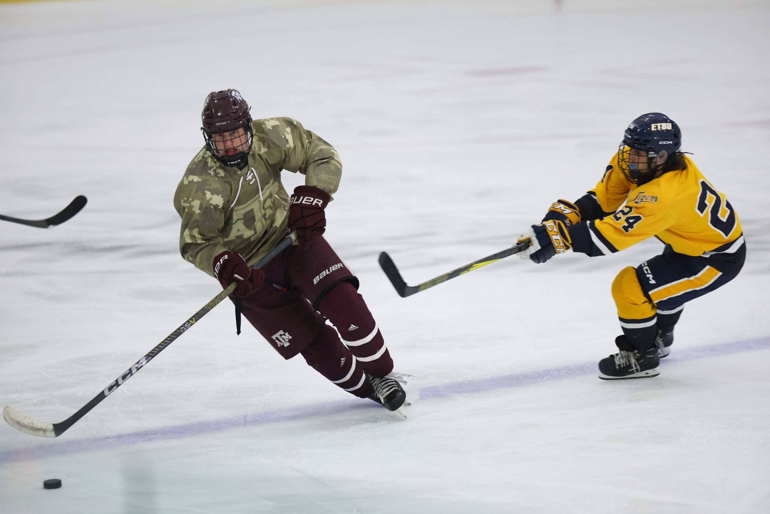 GALLERY: Ice Hockey vs. ETBU