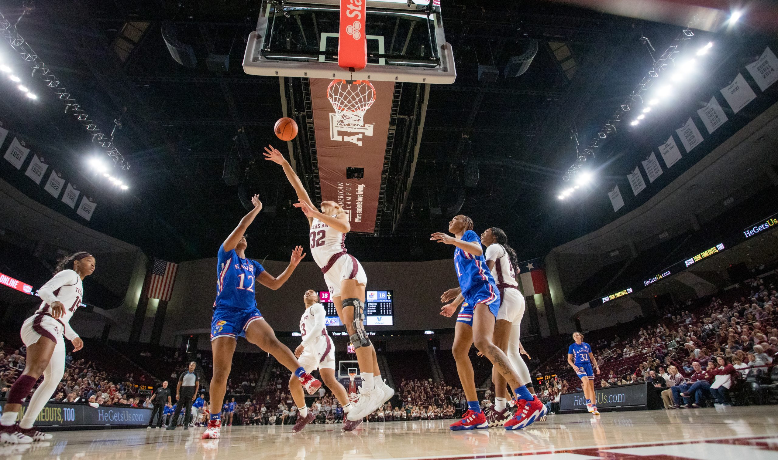 GALLERY: Women's Basketball vs. Kansas