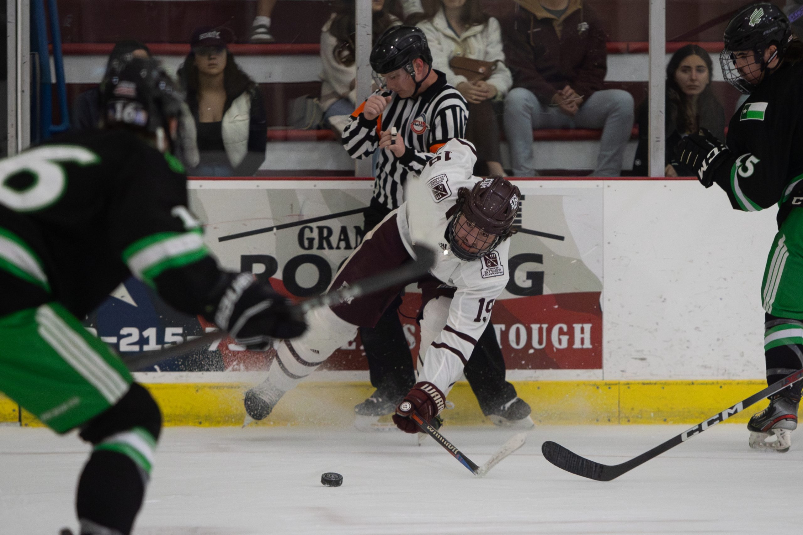 GALLERY: Hockey vs UNT