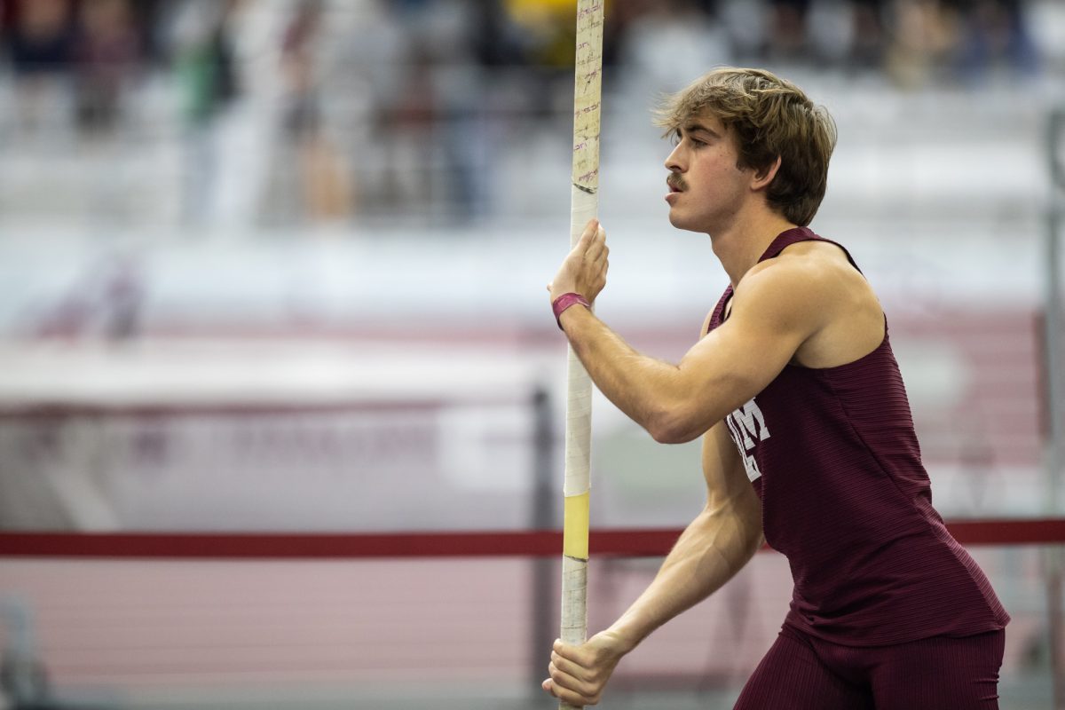 Texas A&M sophomore Jack Mann gets ready to run down the runway during the Ted Nelson Invitional at the Murray Fasken Indoor Track on Jan. 20, 2024. (Mattie Taylor/The Battalion)