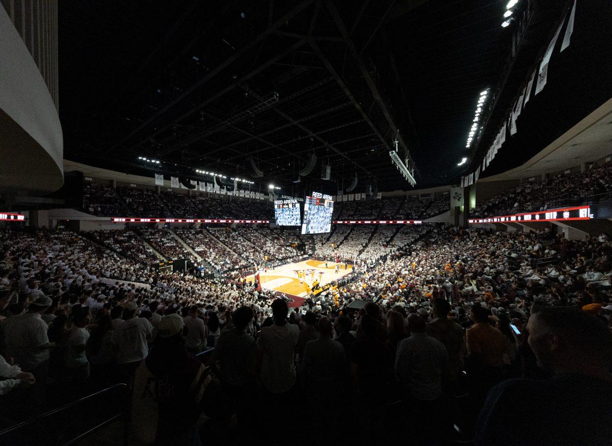 Tip off in Reed Arena during Texas A&Ms game against Tennessee on Saturday, Feb. 10, 2024 at Reed Arena. (Hannah Harrison/The Battalion)
