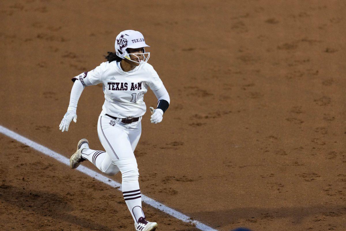 Sophomore INF Keely Williams (18) runs home during Texas A&Ms game against UNT on March 6, 2024 at Davis Diamond. (Jaime Rowe/The Battalion)