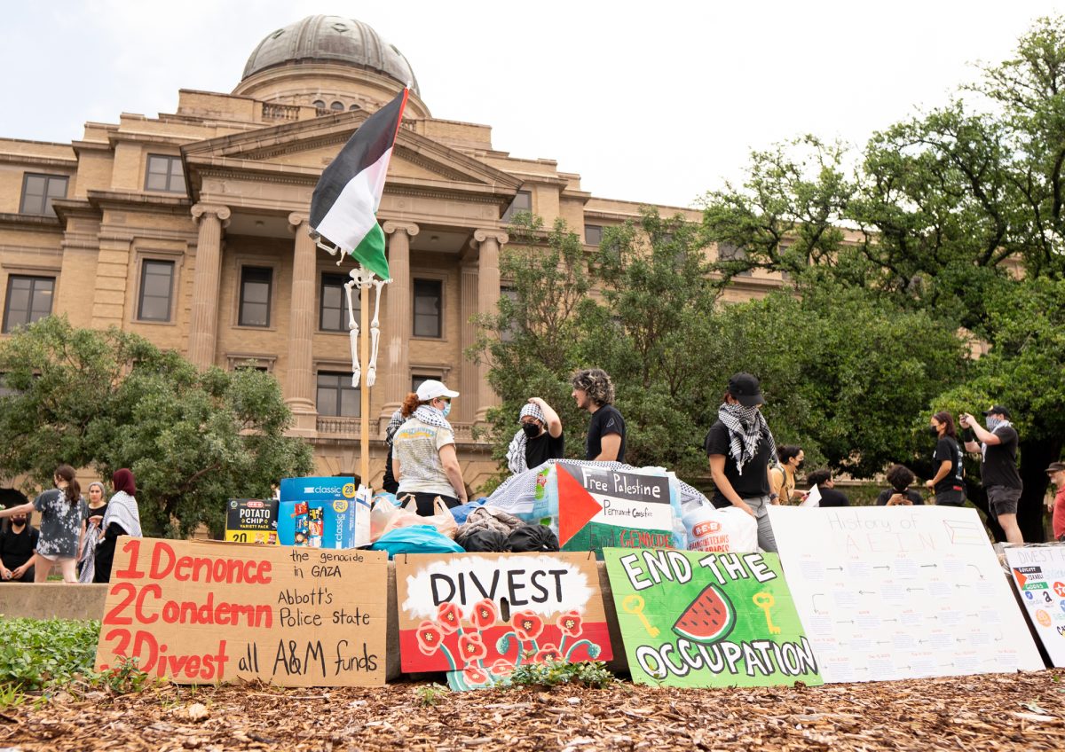Aggie+students+gather+to+protest+university+funding+of+Israeli+weapons+manufacturing+in+Academic+Plaza+on+Monday%2C+April+29%2C+2024.