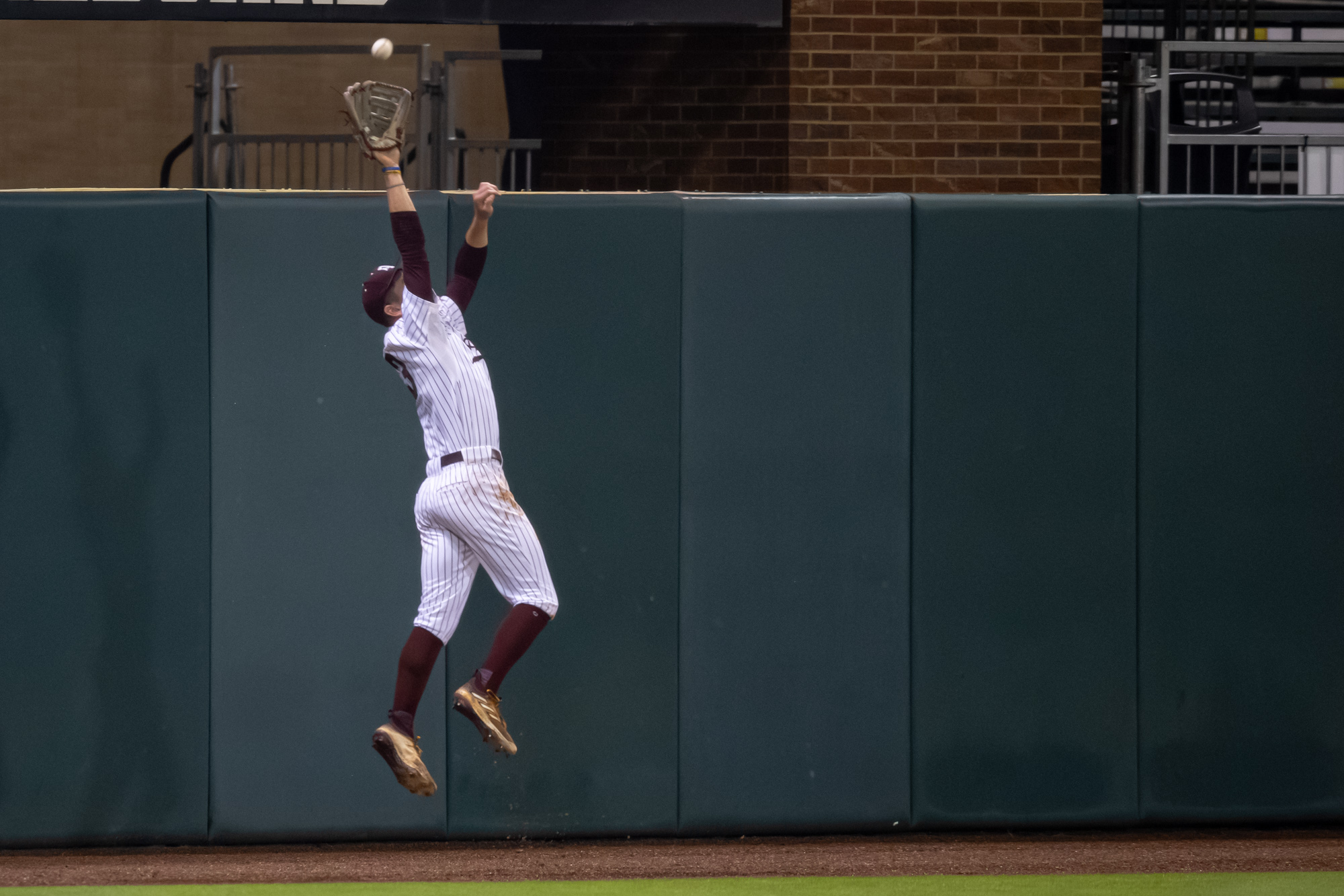 GALLERY: Baseball vs. Arkansas