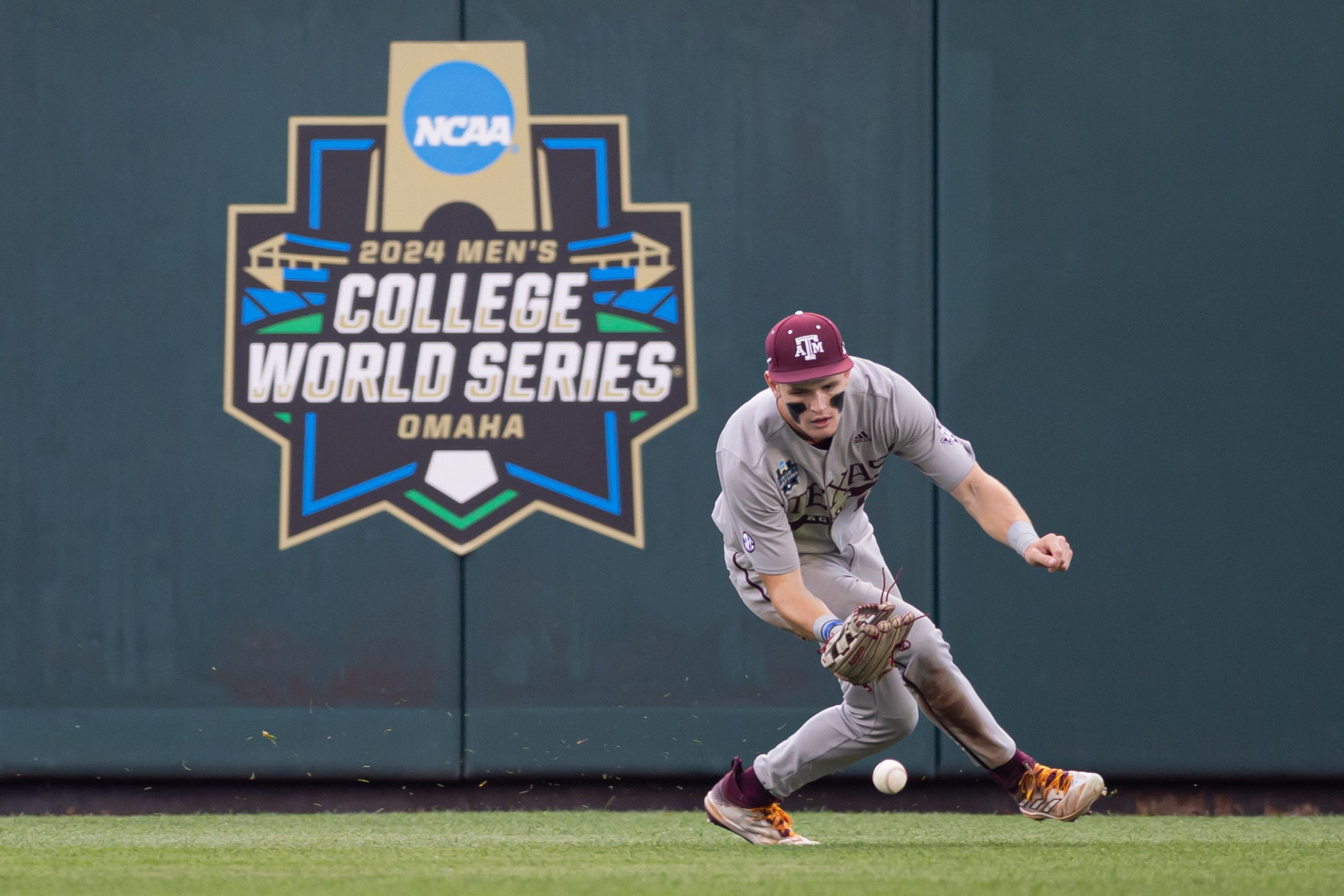 GALLERY: Baseball vs. Tennessee (NCAA Men's College World Series)