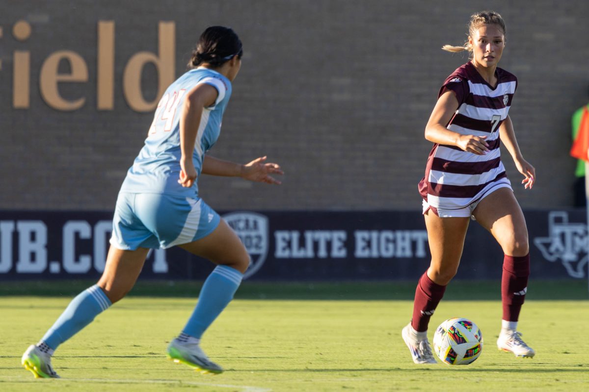 Texas A&amp;M midfielder Sydney Becerra (7) looks to pass the ball during Texas A&amp;M’s game against Louisiana Tech at Ellis Field on Sunday, Sept. 8, 2024. (Micah Richter/The Battalion)