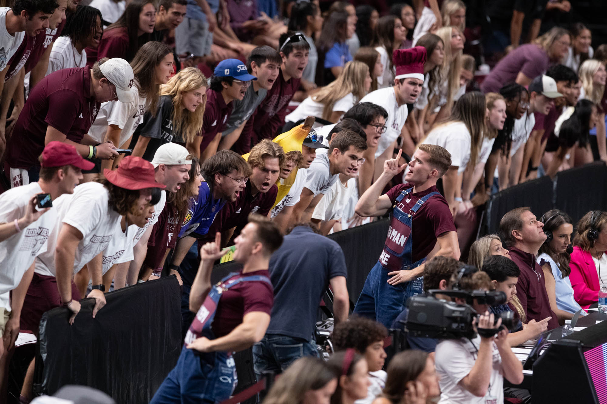 GALLERY: Volleyball vs. Mizzou