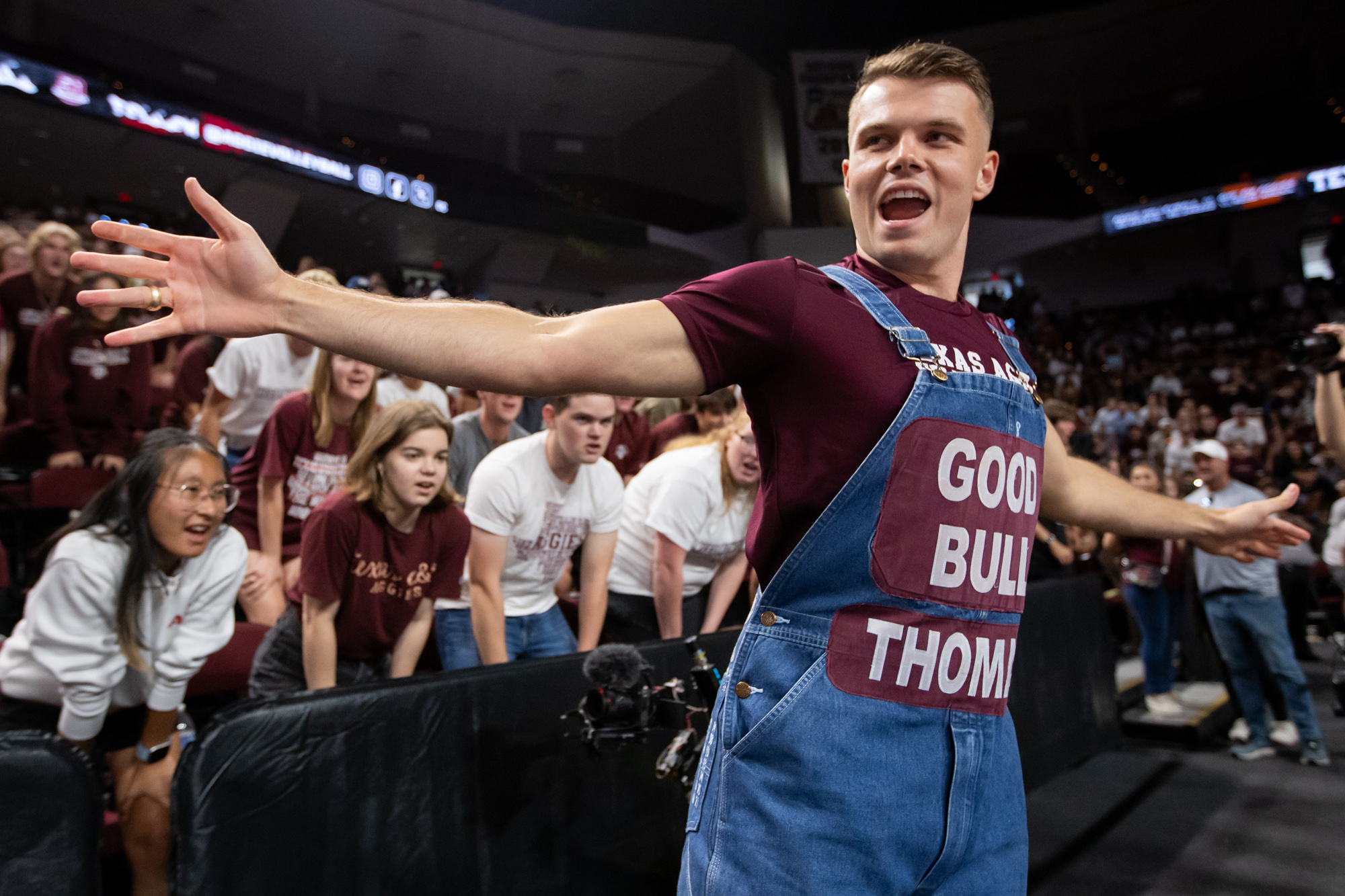 GALLERY: Volleyball vs. Texas