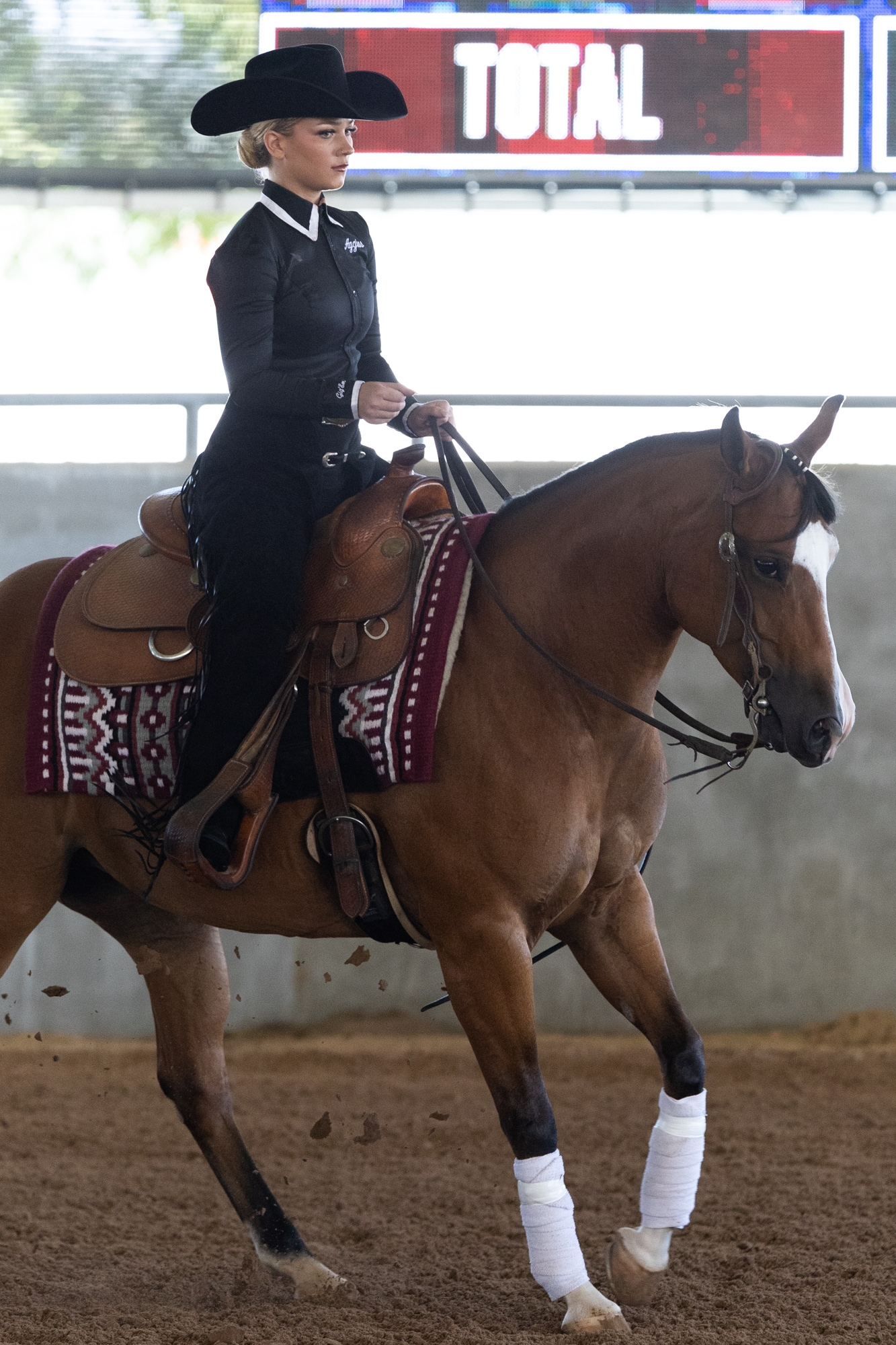 GALLERY: Equestrian Maroon and White Scrimmage