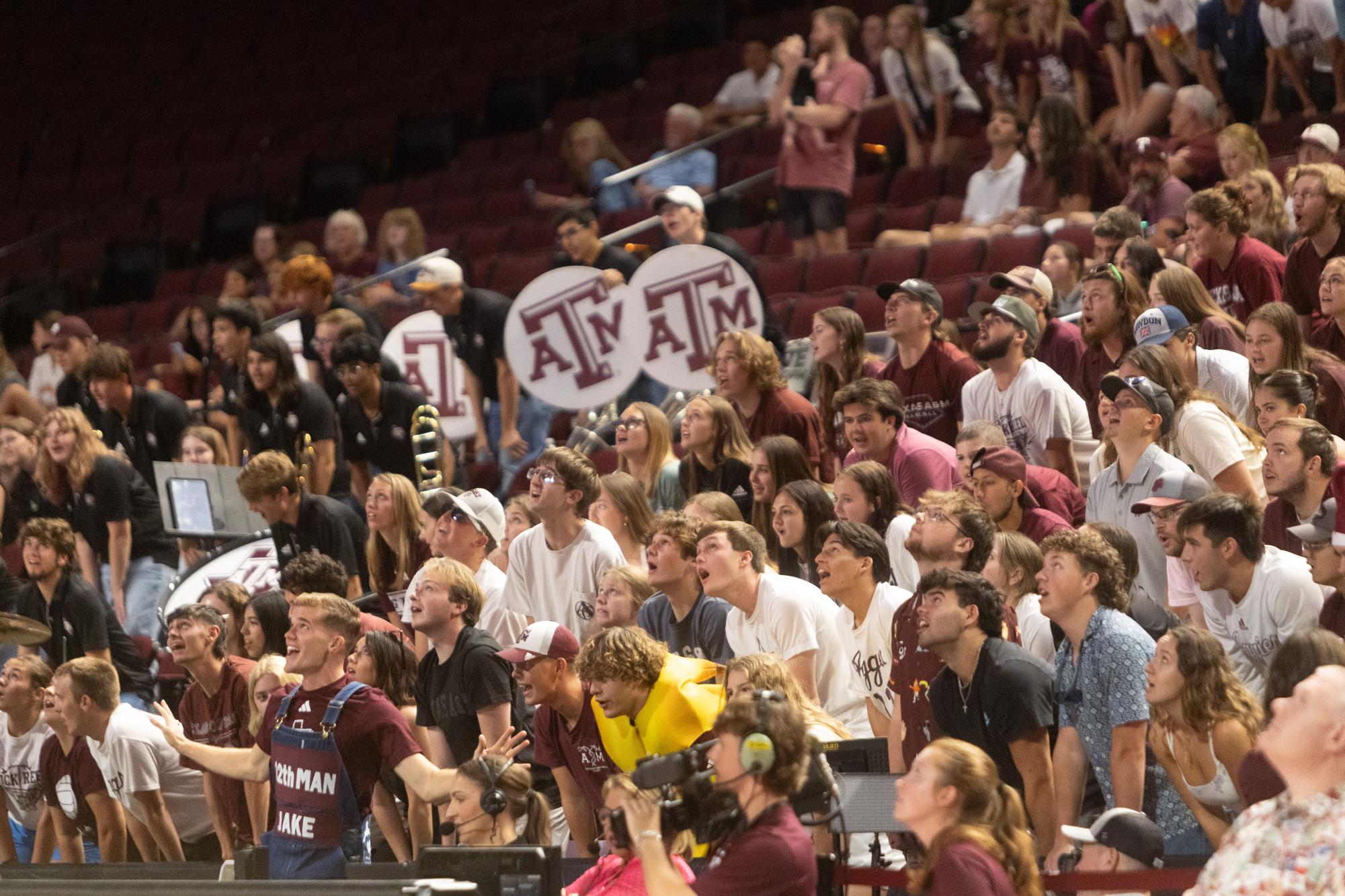 GALLERY: Volleyball vs. Texas State