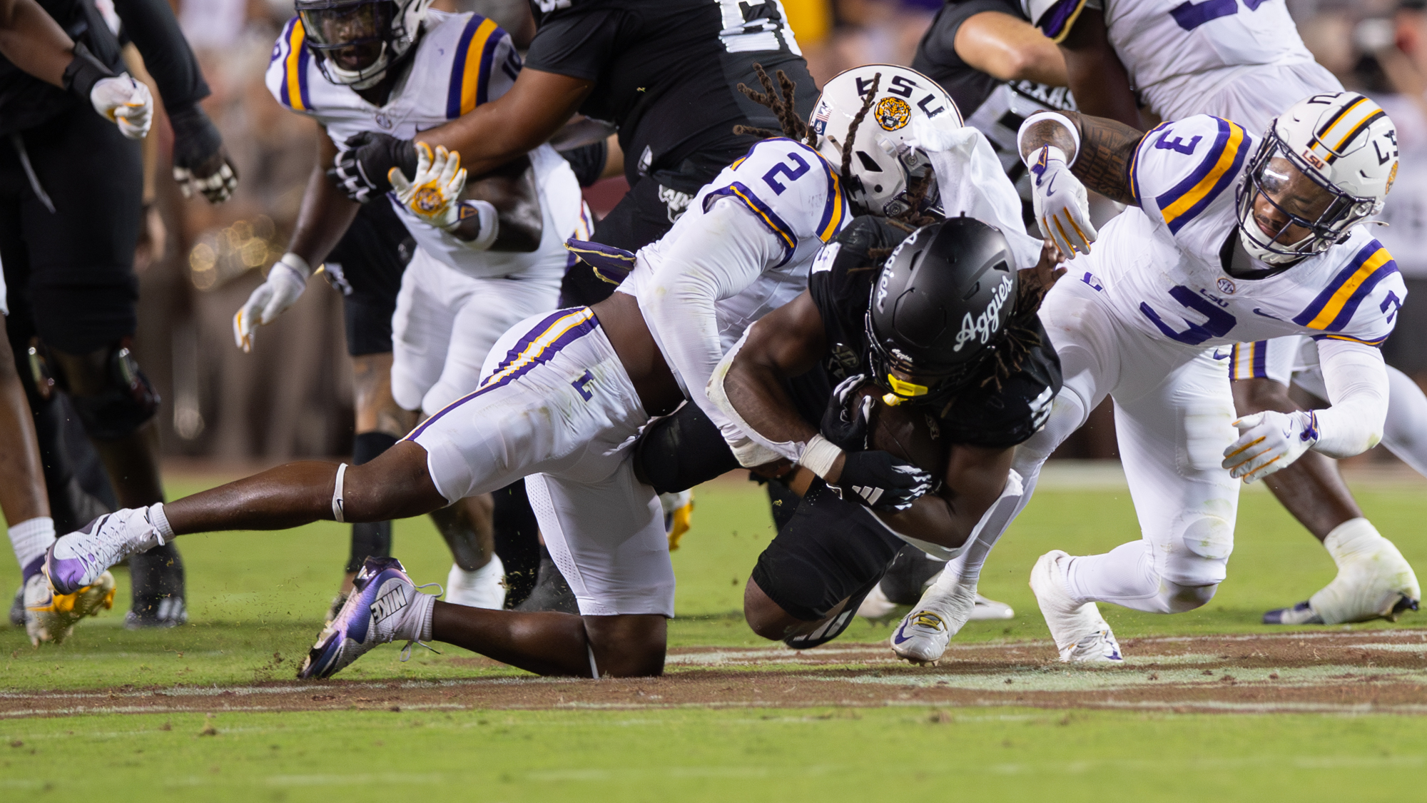 GALLERY: Football vs. LSU