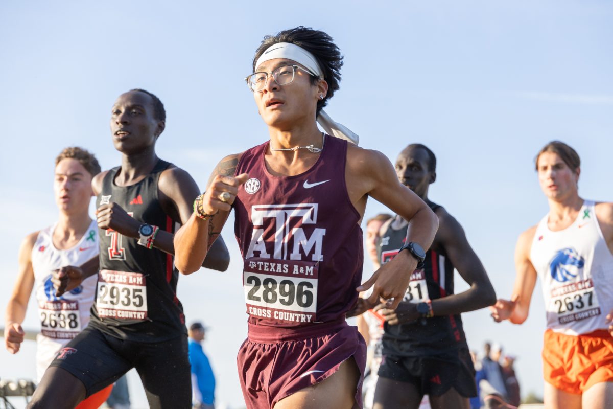 Senior Jonathan Chung runs in a group during Texas A&amp;M's Arturo Barrios Invitational at Dale Watts '71 Cross Country Course on Friday, Oct. 18, 2024. (Adriano Espinosa/The Battalion)