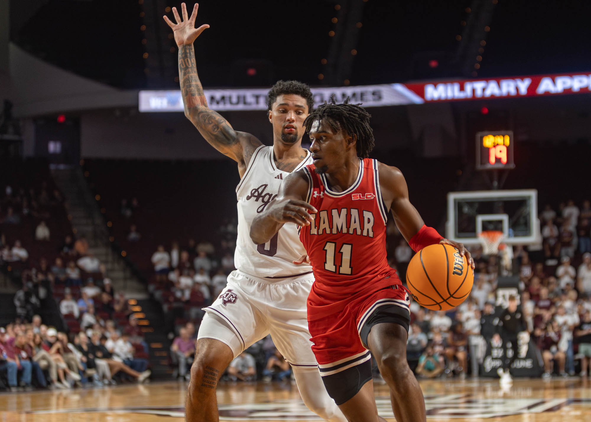 GALLERY: Men's Basketball vs. Lamar