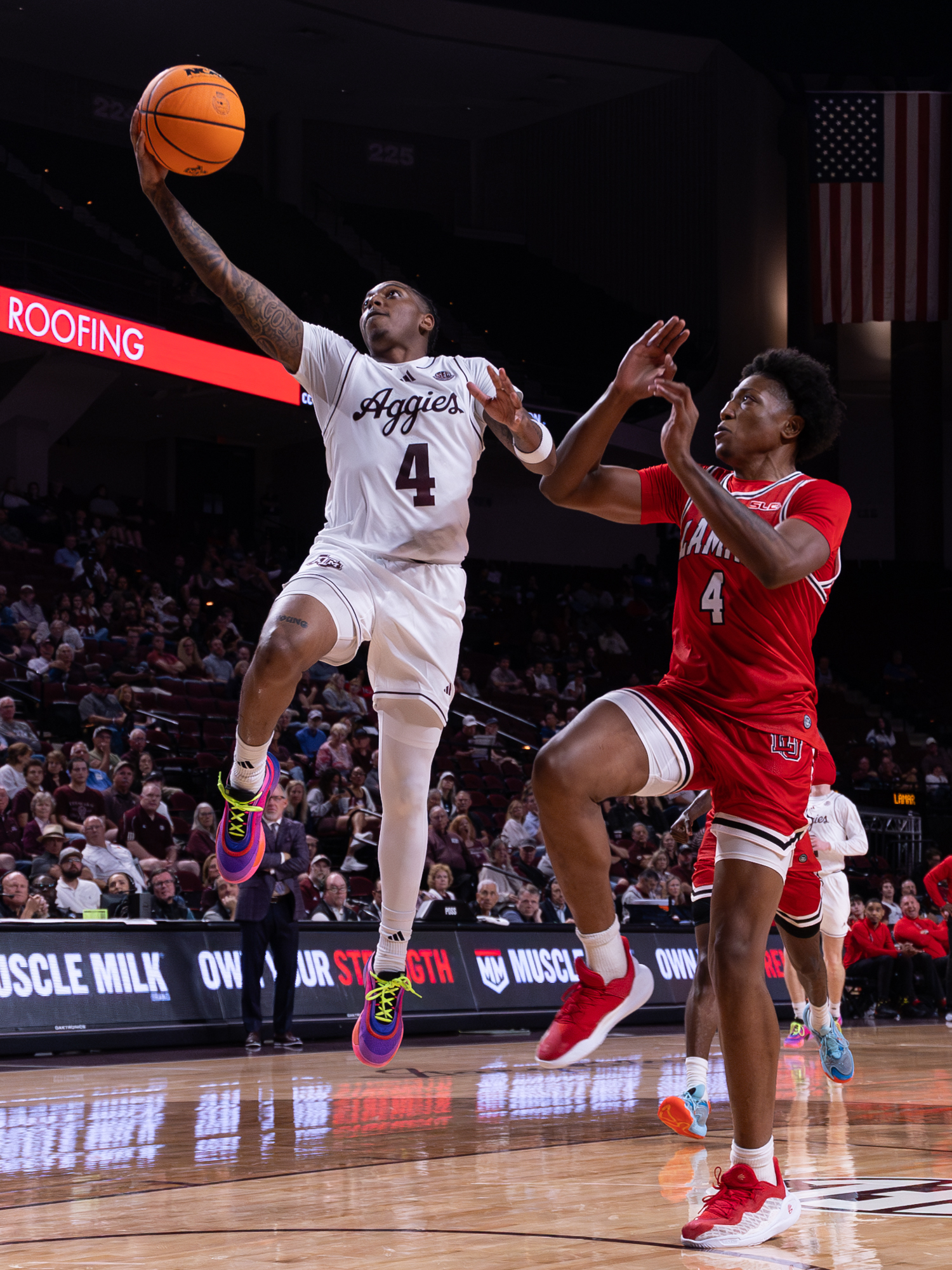 GALLERY: Men's Basketball vs Lamar