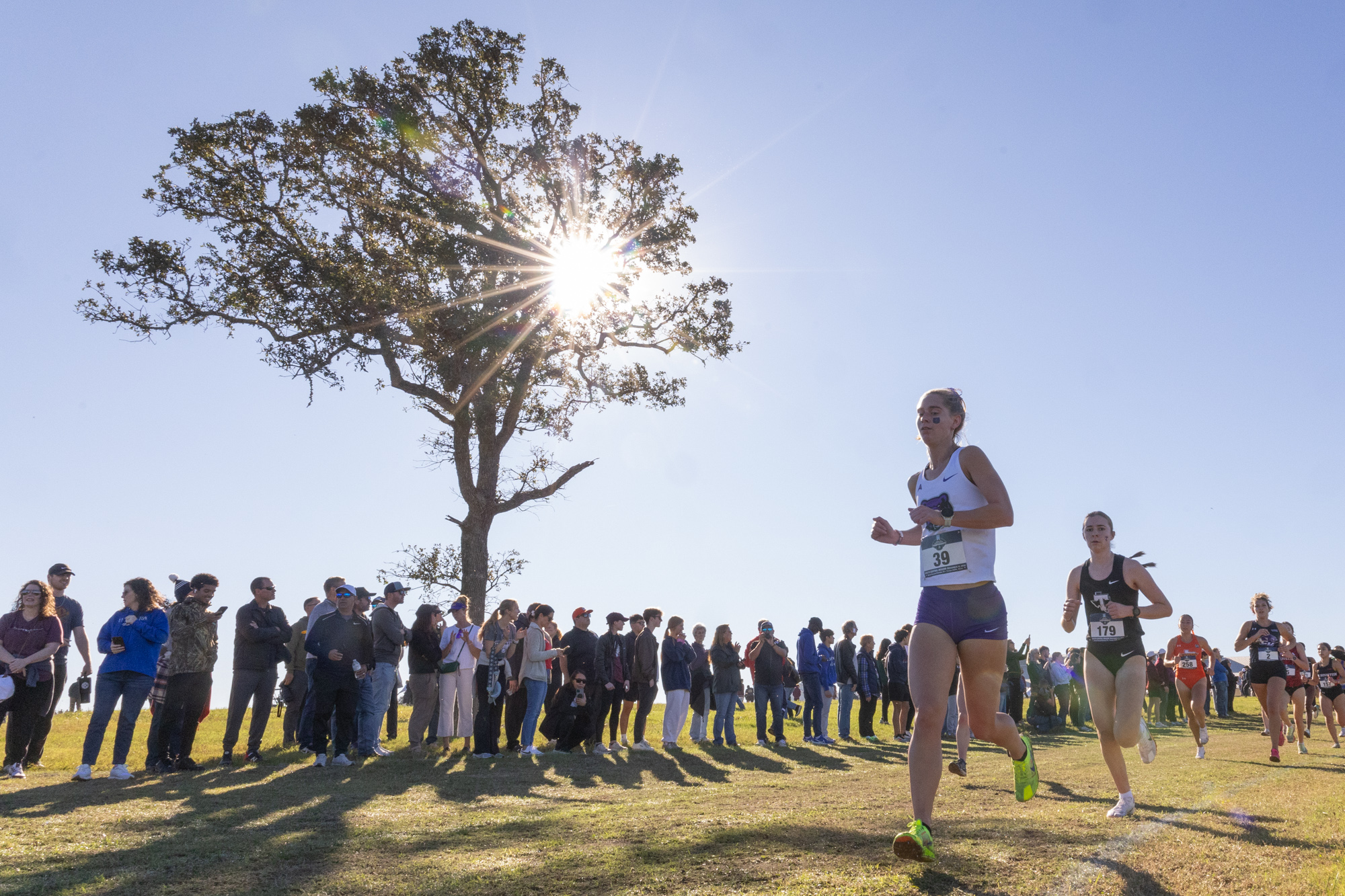 GALLERY: Cross Country at NCAA South Central Regionals