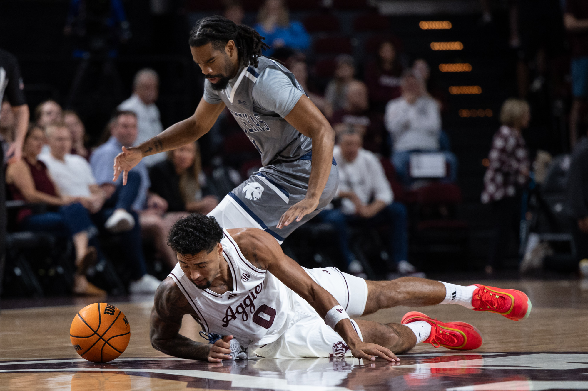 GALLERY: Men's Basketball vs. East Texas A&M