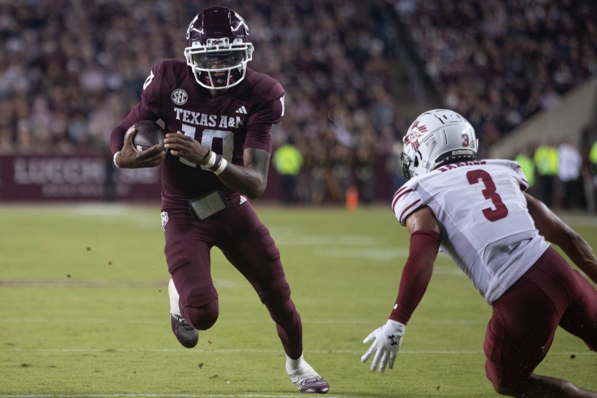 Texas A&amp;M quarterback Marcel Reed (10) runs toward the end zone during Texas A&amp;M’s game against New Mexico State at Kyle Field on Saturday, Nov. 16, 2024. (Trinity Hindman/The Battalion)