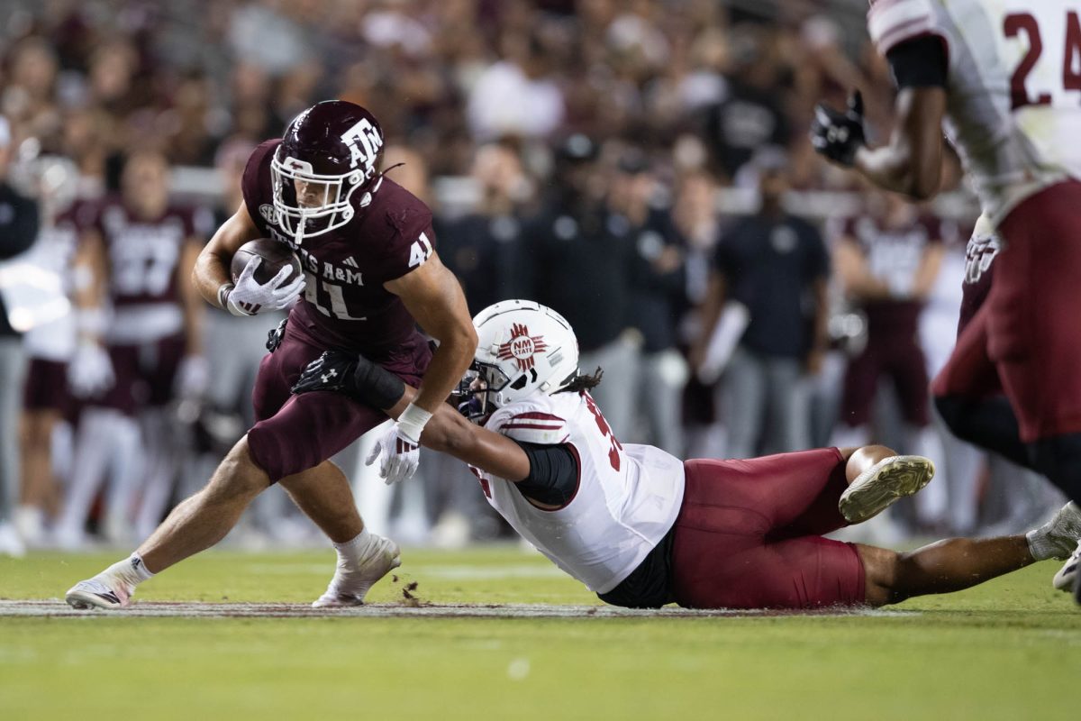 Texas A&amp;M running back AJ Dinota (41) during Texas A&amp;M’s game against New Mexico State at Kyle Field on Saturday, Nov. 16, 2024. (Trinity Hindman/The Battalion)