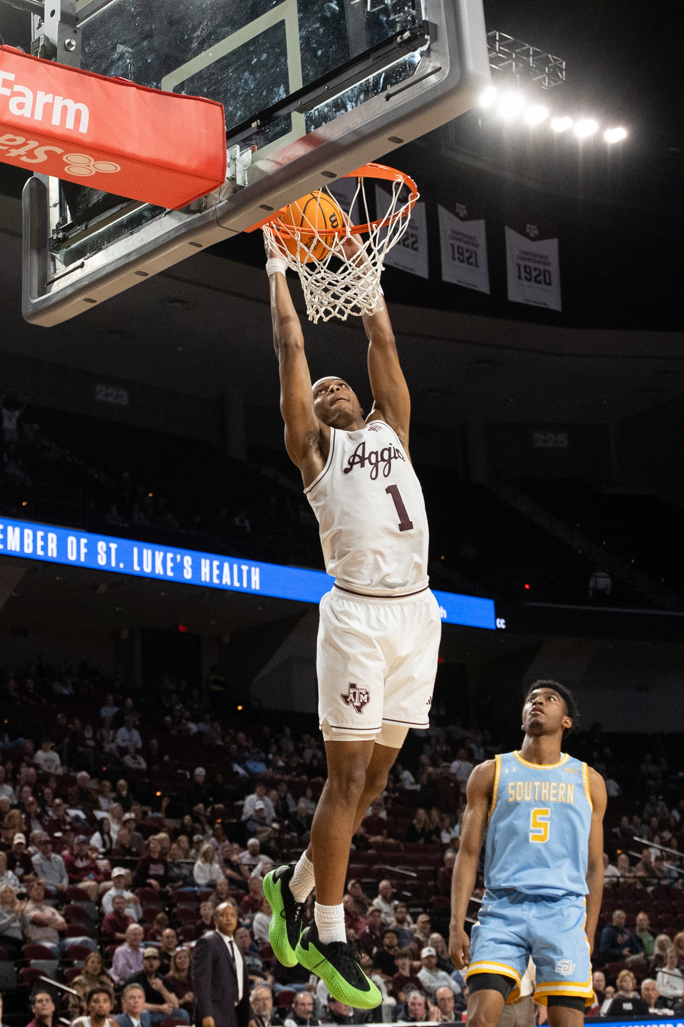 GALLERY: Men's Basketball vs. Southern University