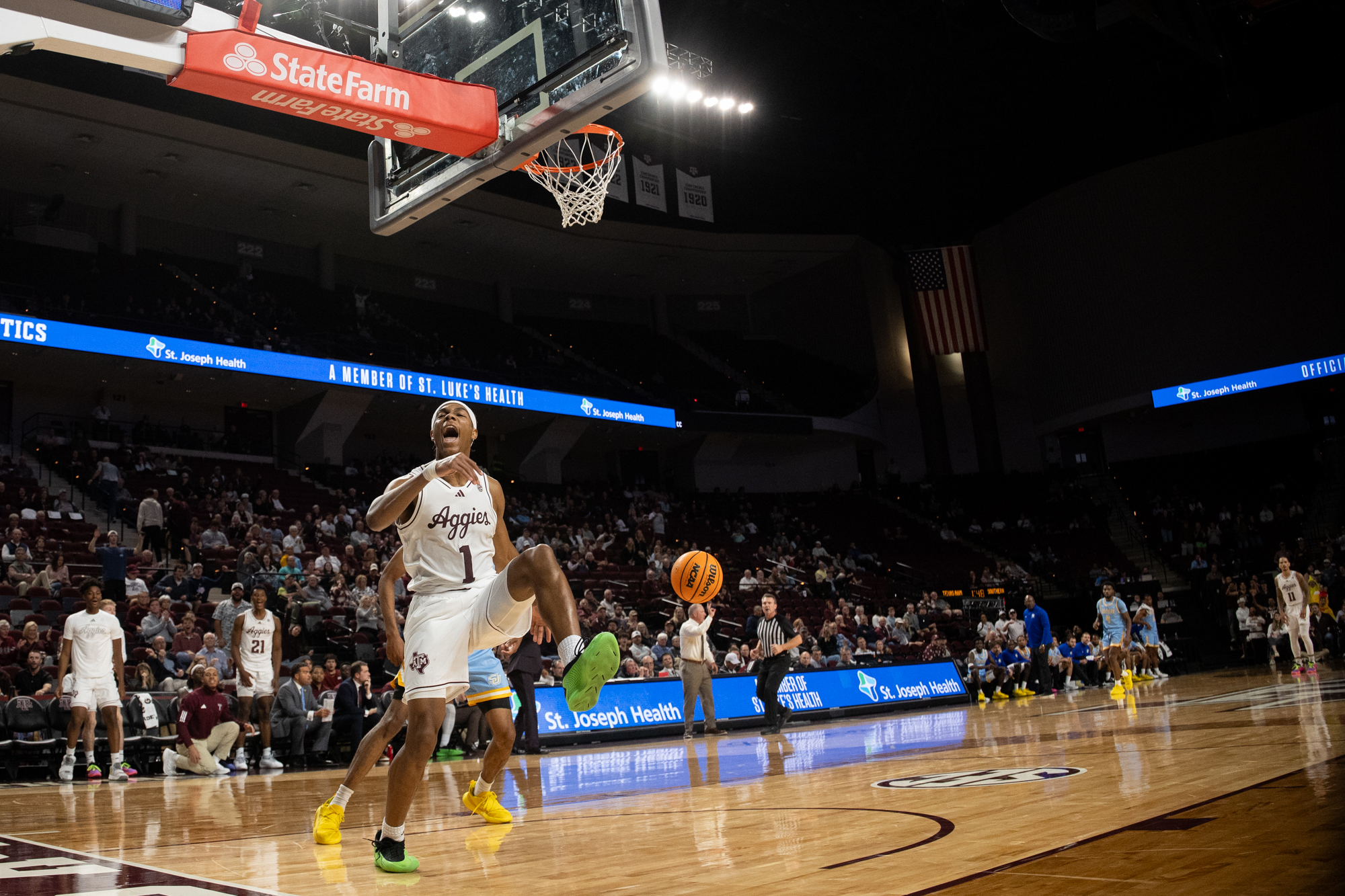 GALLERY: Men's Basketball vs. Southern University