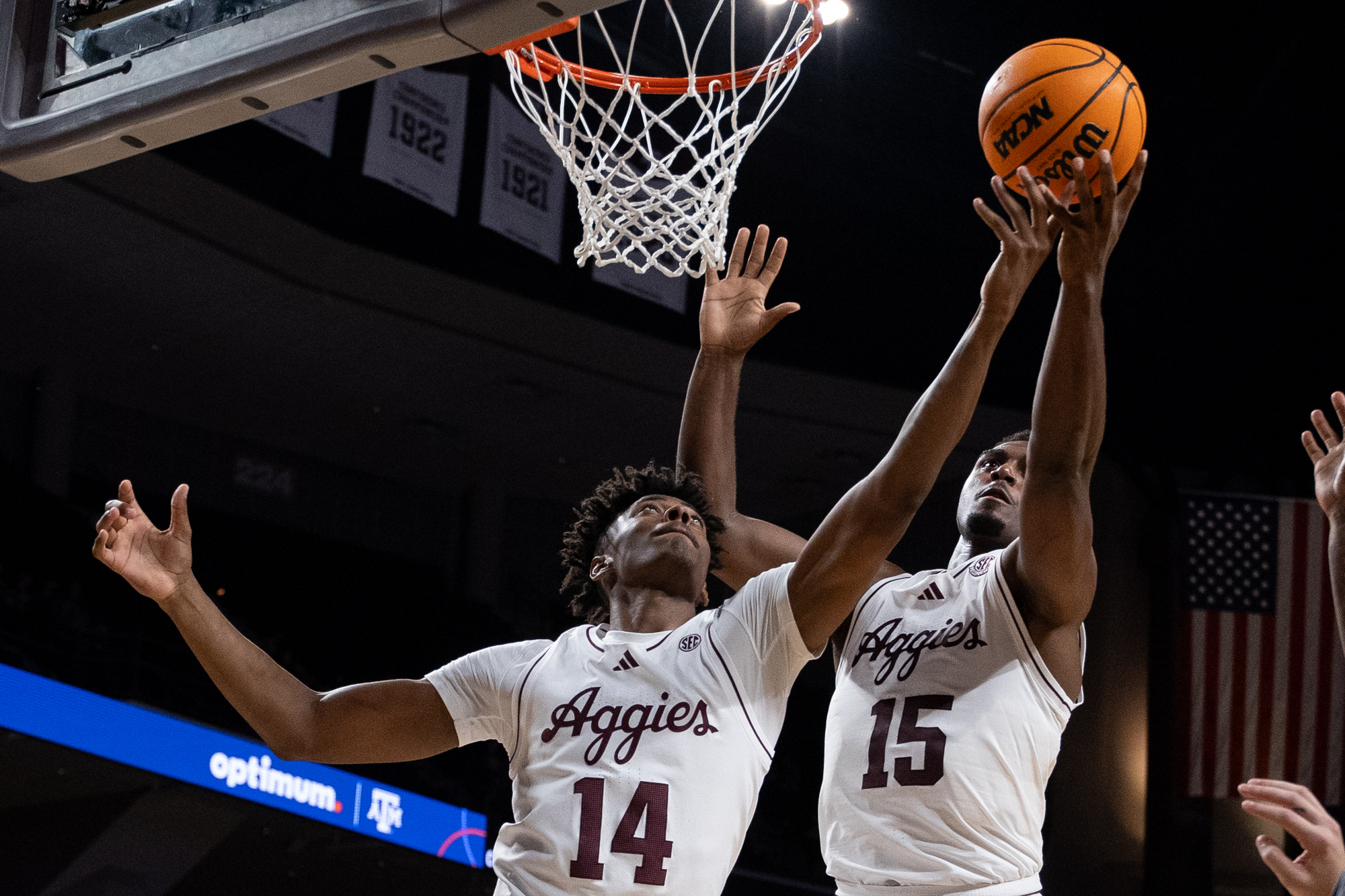 GALLERY: Men's Basketball vs. East Texas A&M