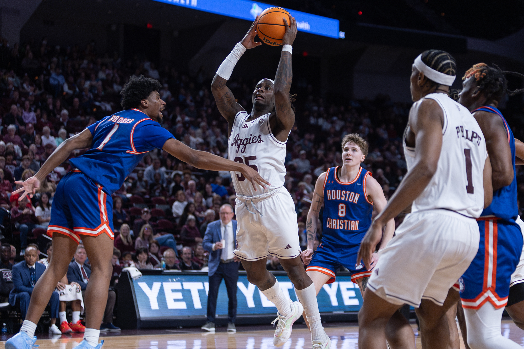 GALLERY: Men's Basketball vs. HCU