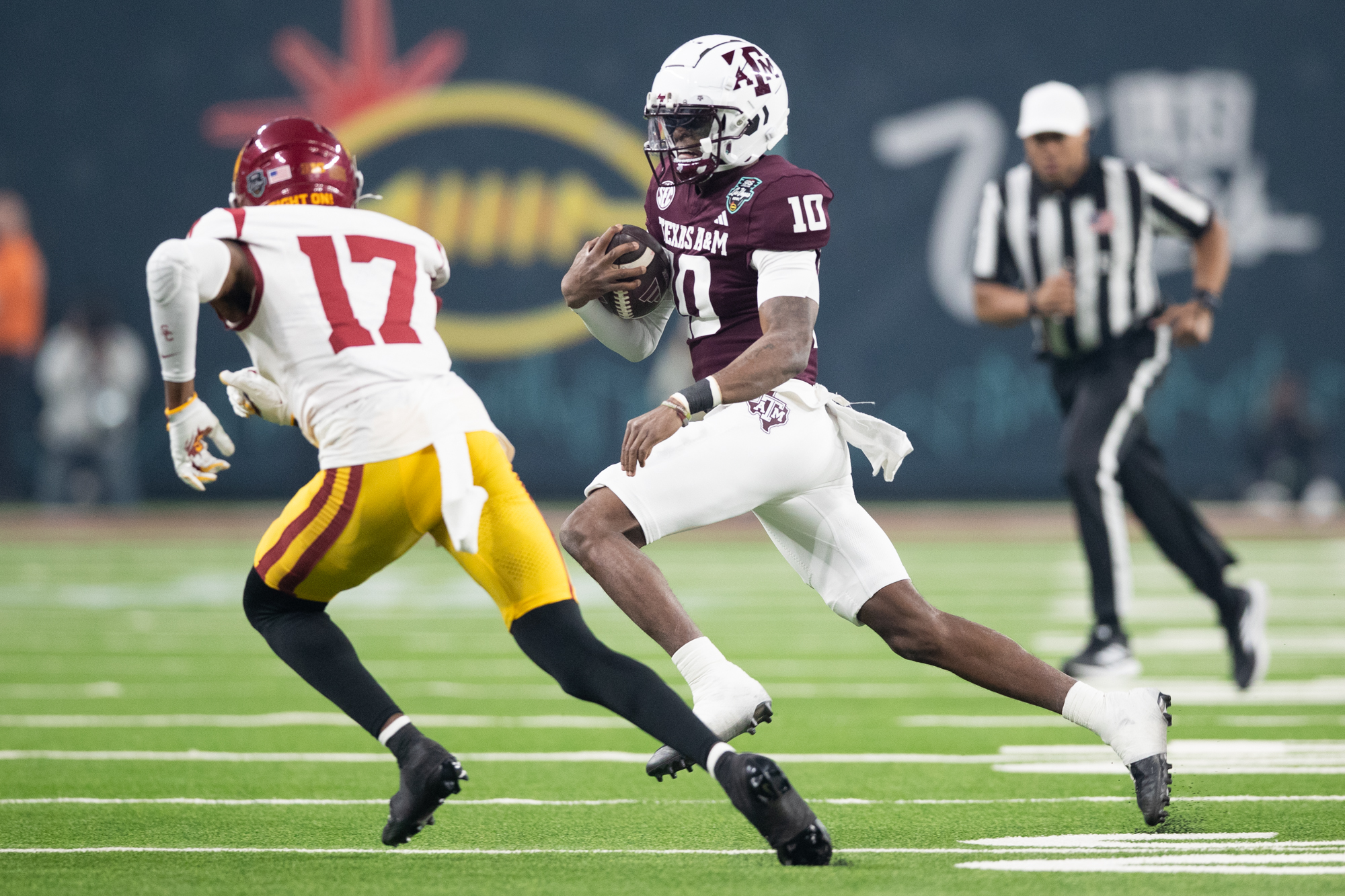 GALLERY: Football vs. USC (SRS Distribution Las Vegas Bowl)