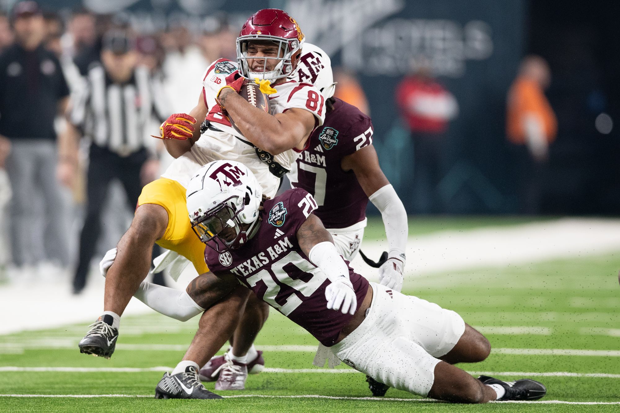 GALLERY: Football vs. USC (SRS Distribution Las Vegas Bowl)