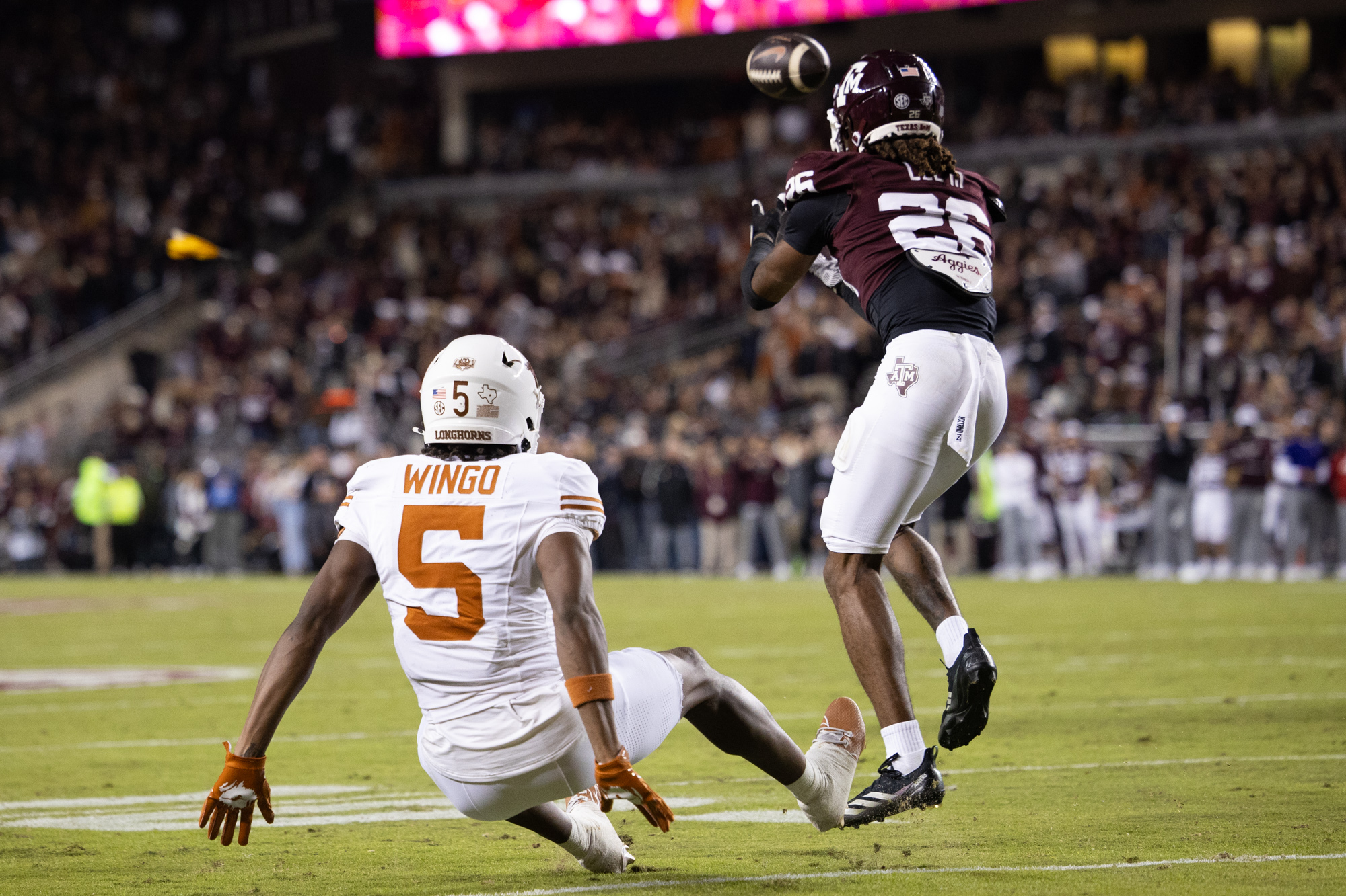 GALLERY: Football vs. texas