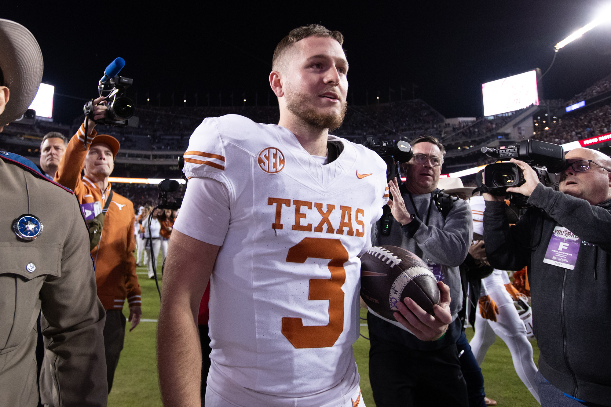 GALLERY: Football vs. texas