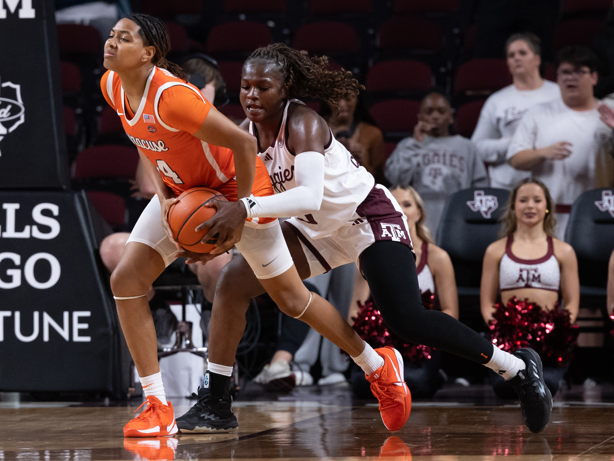 GALLERY: Women's Basketball vs. Syracuse