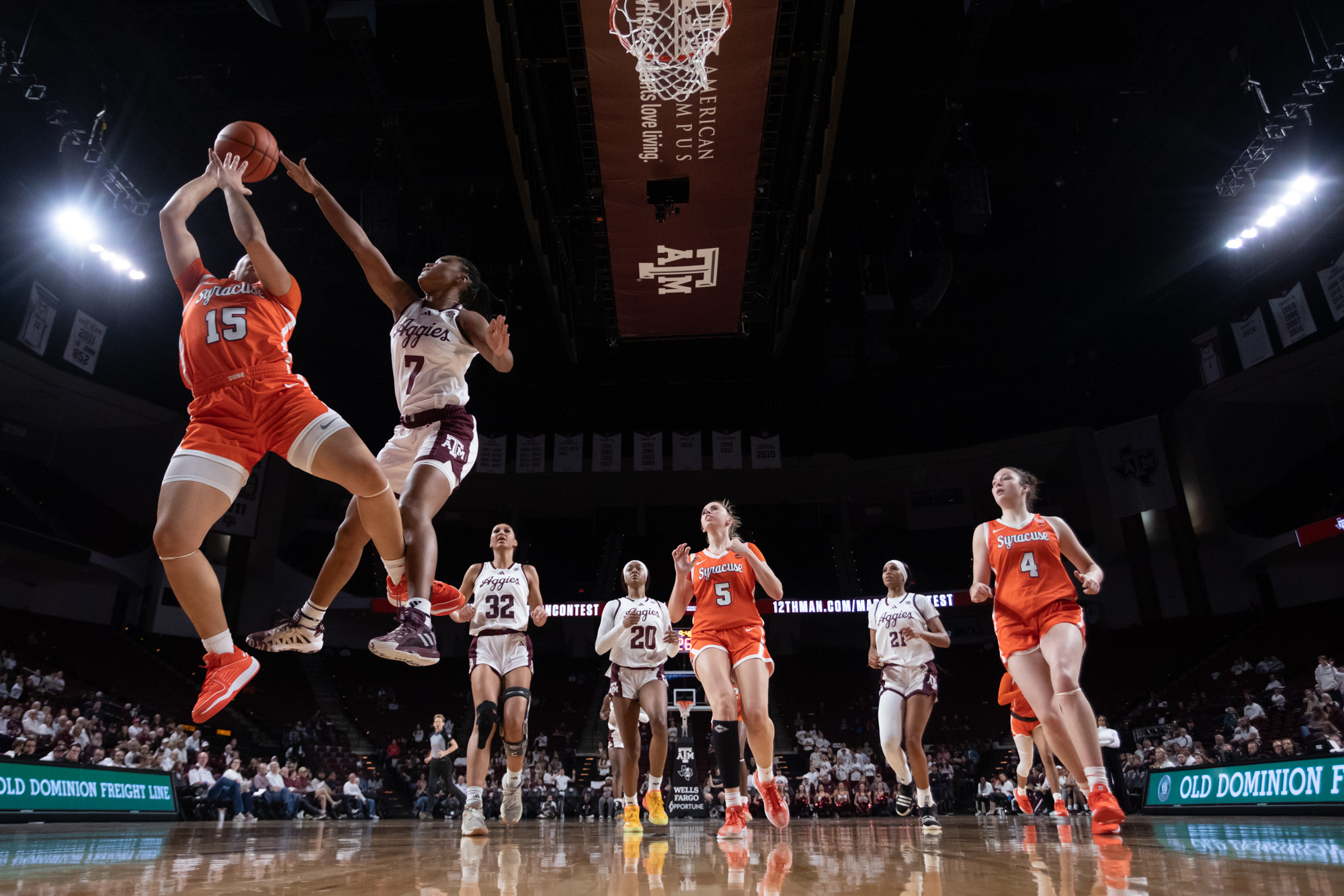 GALLERY: Women's Basketball vs. Syracuse