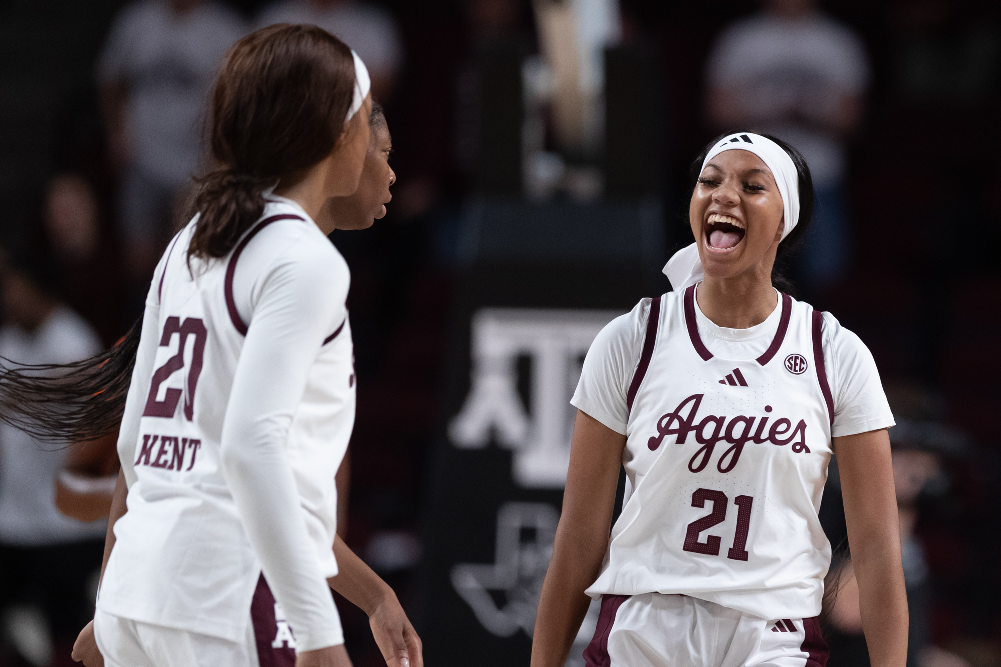 GALLERY: Women's Basketball vs. Syracuse