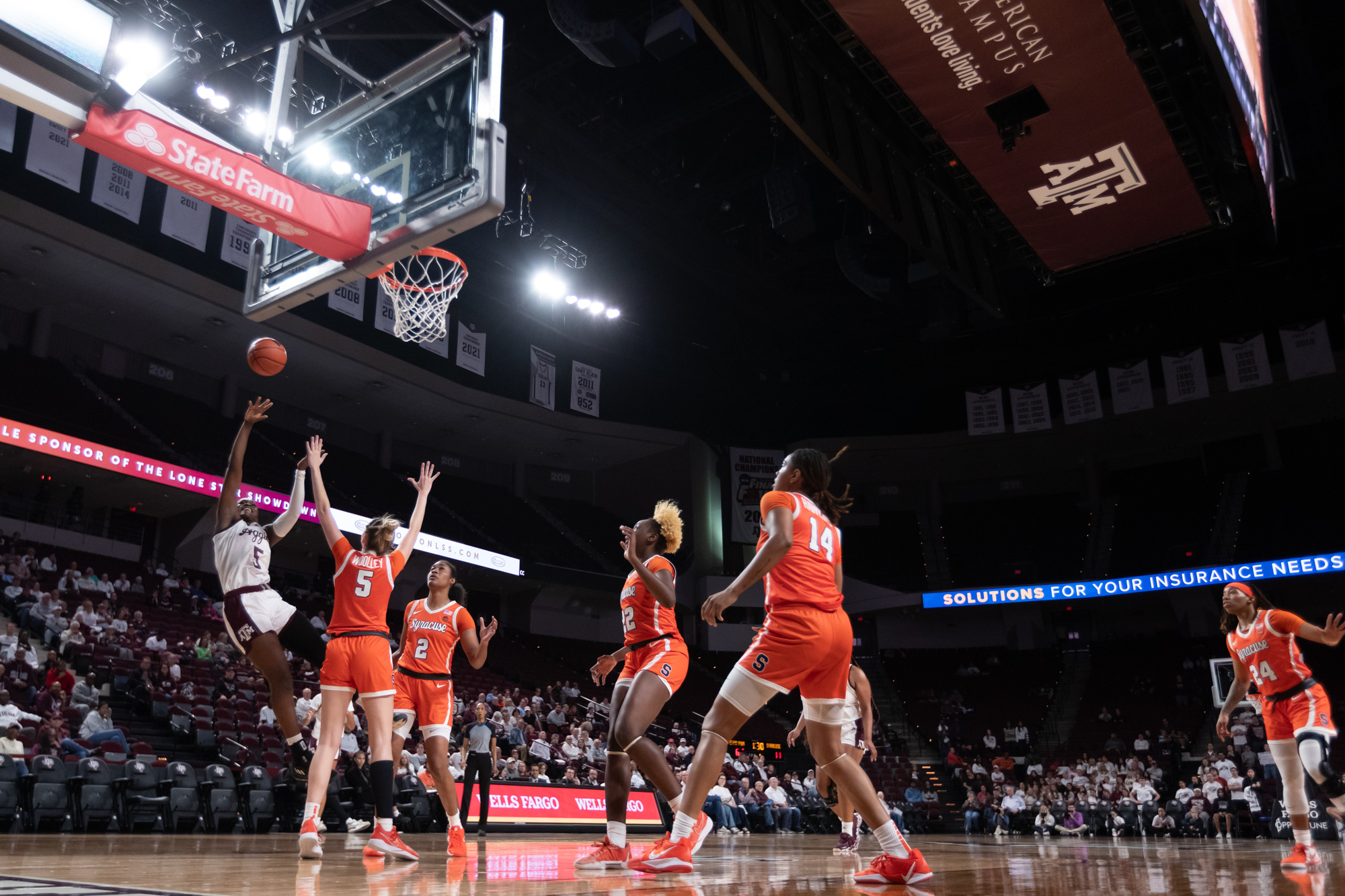 GALLERY: Women's Basketball vs. Syracuse