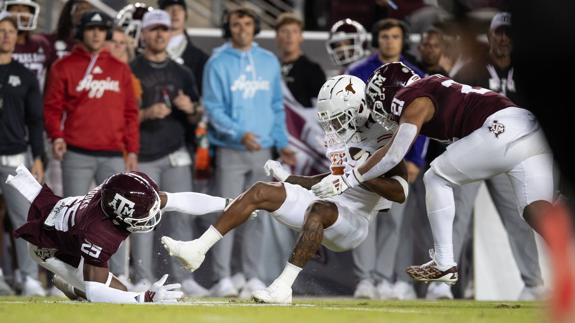 GALLERY: Football vs. texas