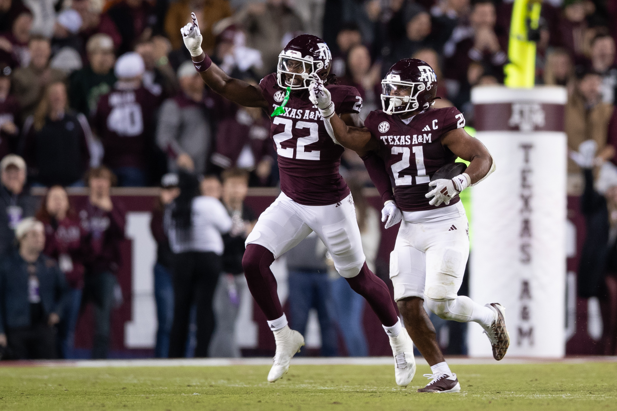 GALLERY: Football vs. texas