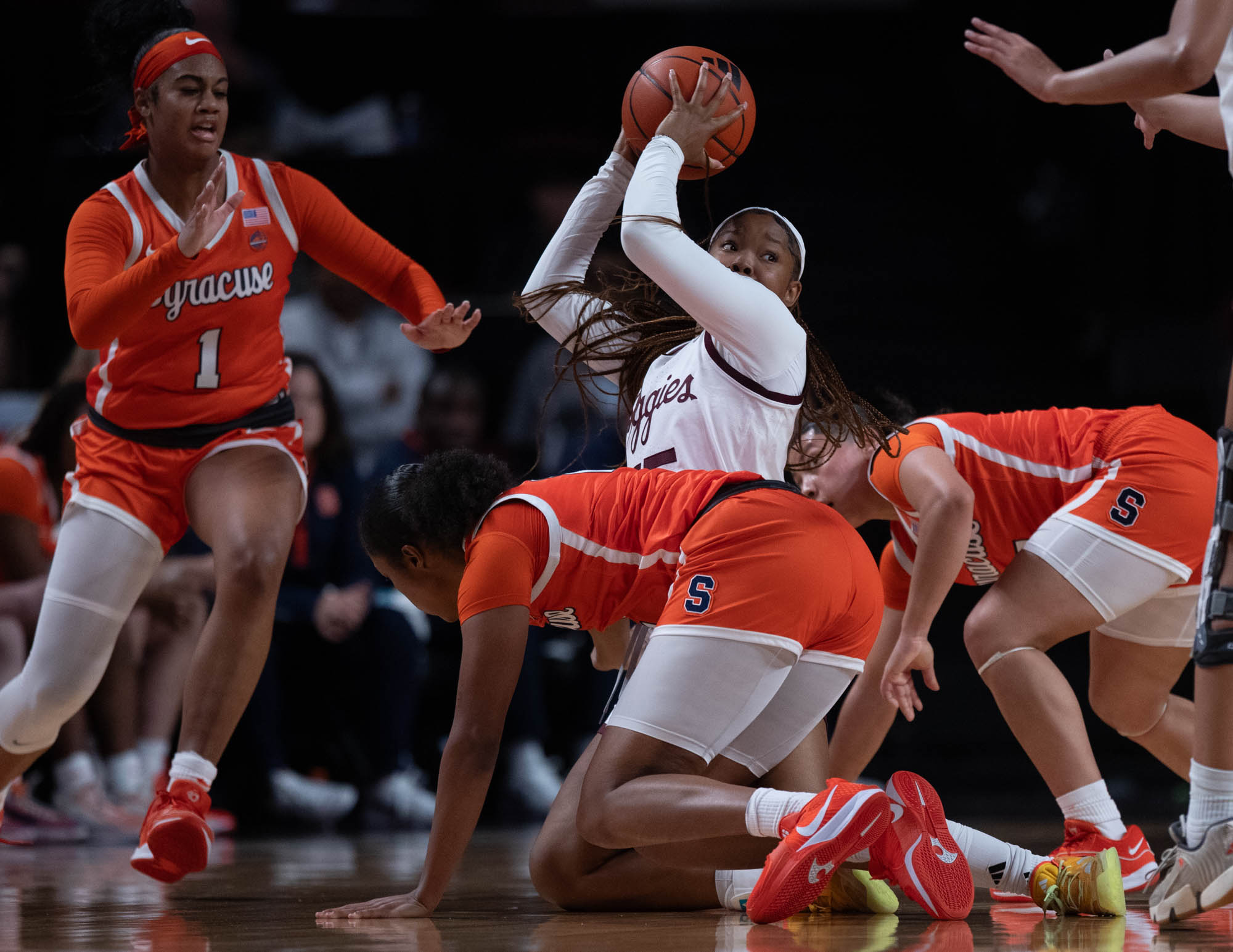 GALLERY: Women's Basketball vs. Syracuse