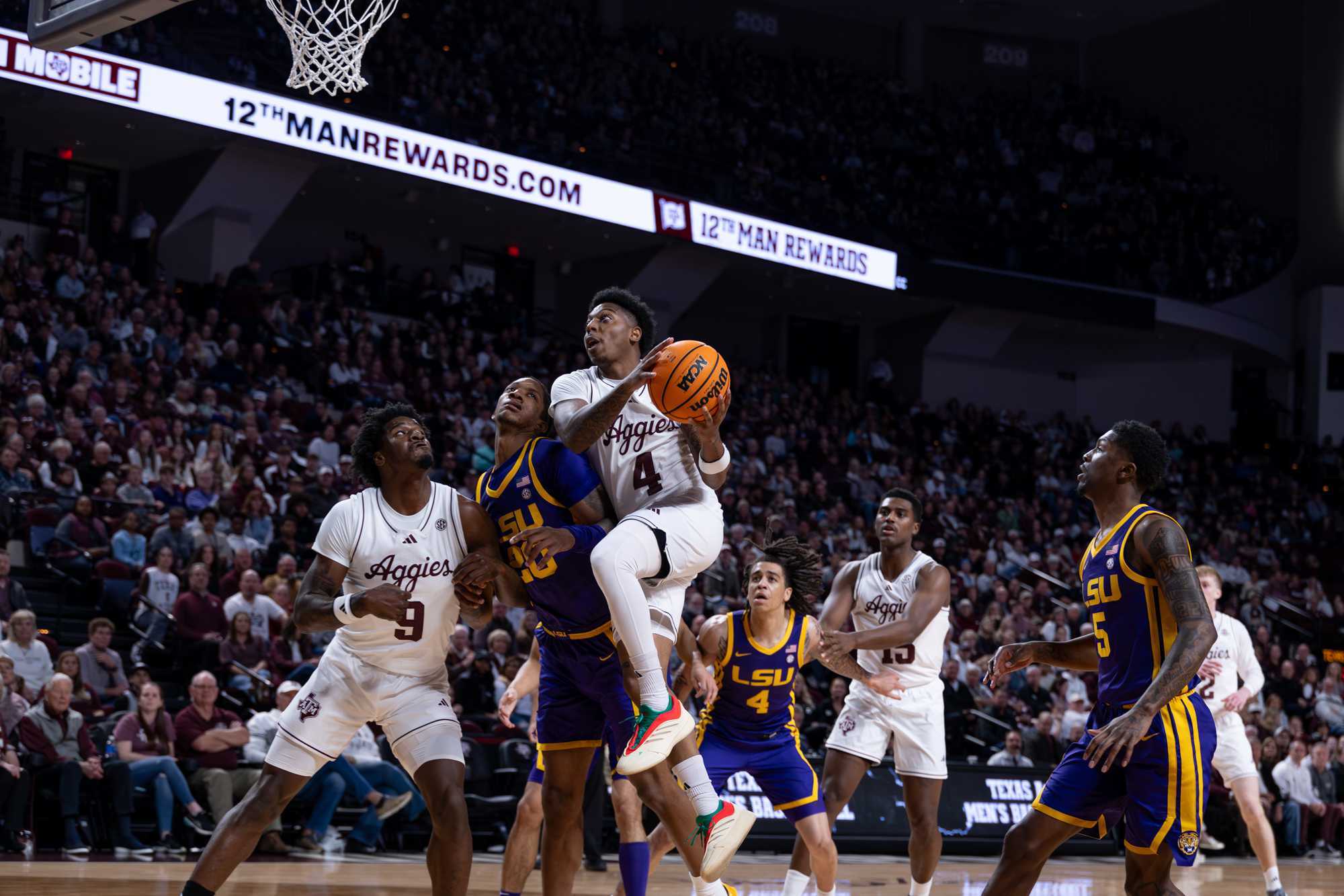 GALLERY: Men's Basketball vs. LSU