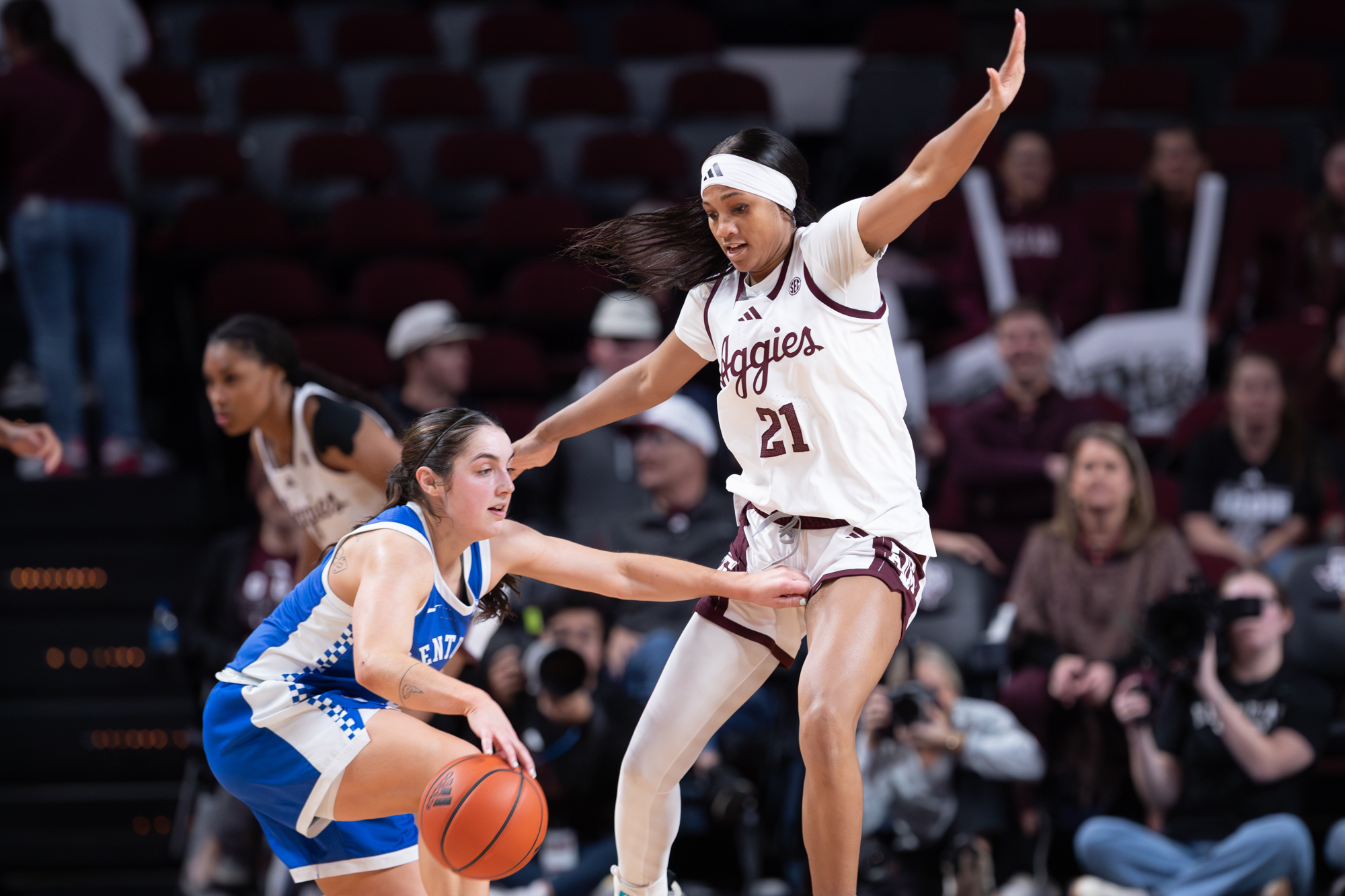 GALLERY: Women's Basketball vs. Kentucky