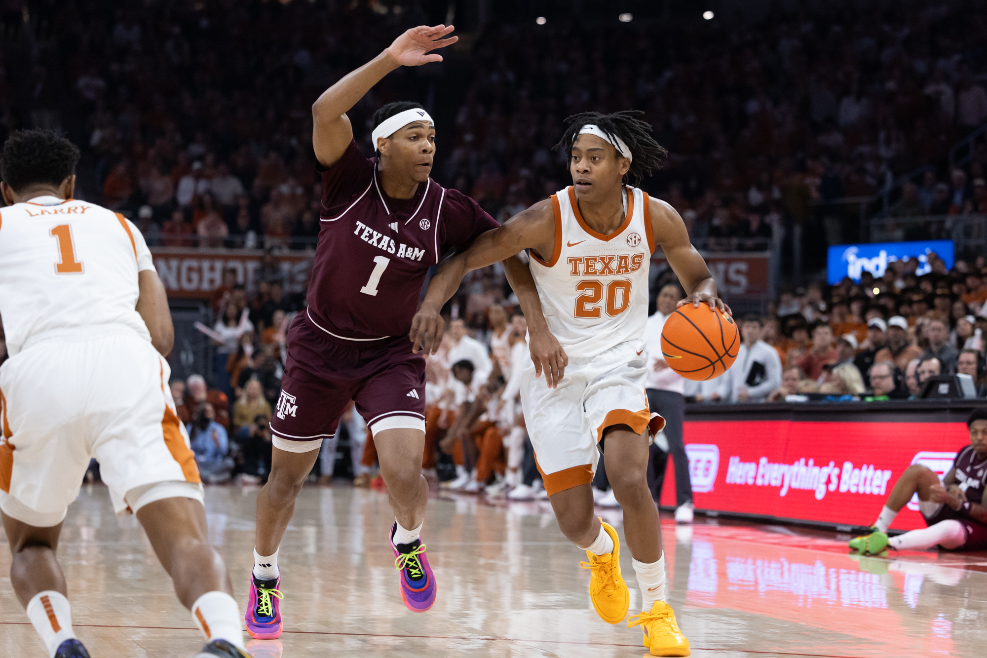 GALLERY: Men's Basketball vs. Texas