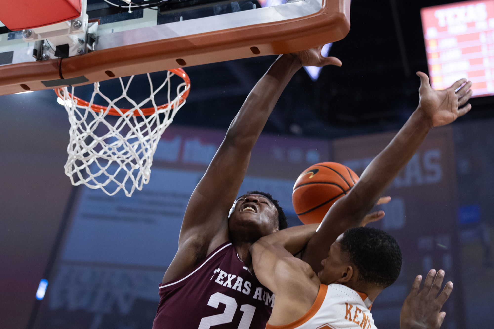 GALLERY: Men's Basketball vs. Texas