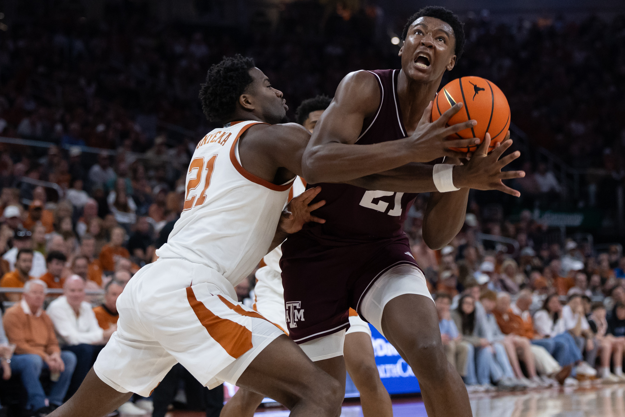 GALLERY: Men's Basketball vs. Texas