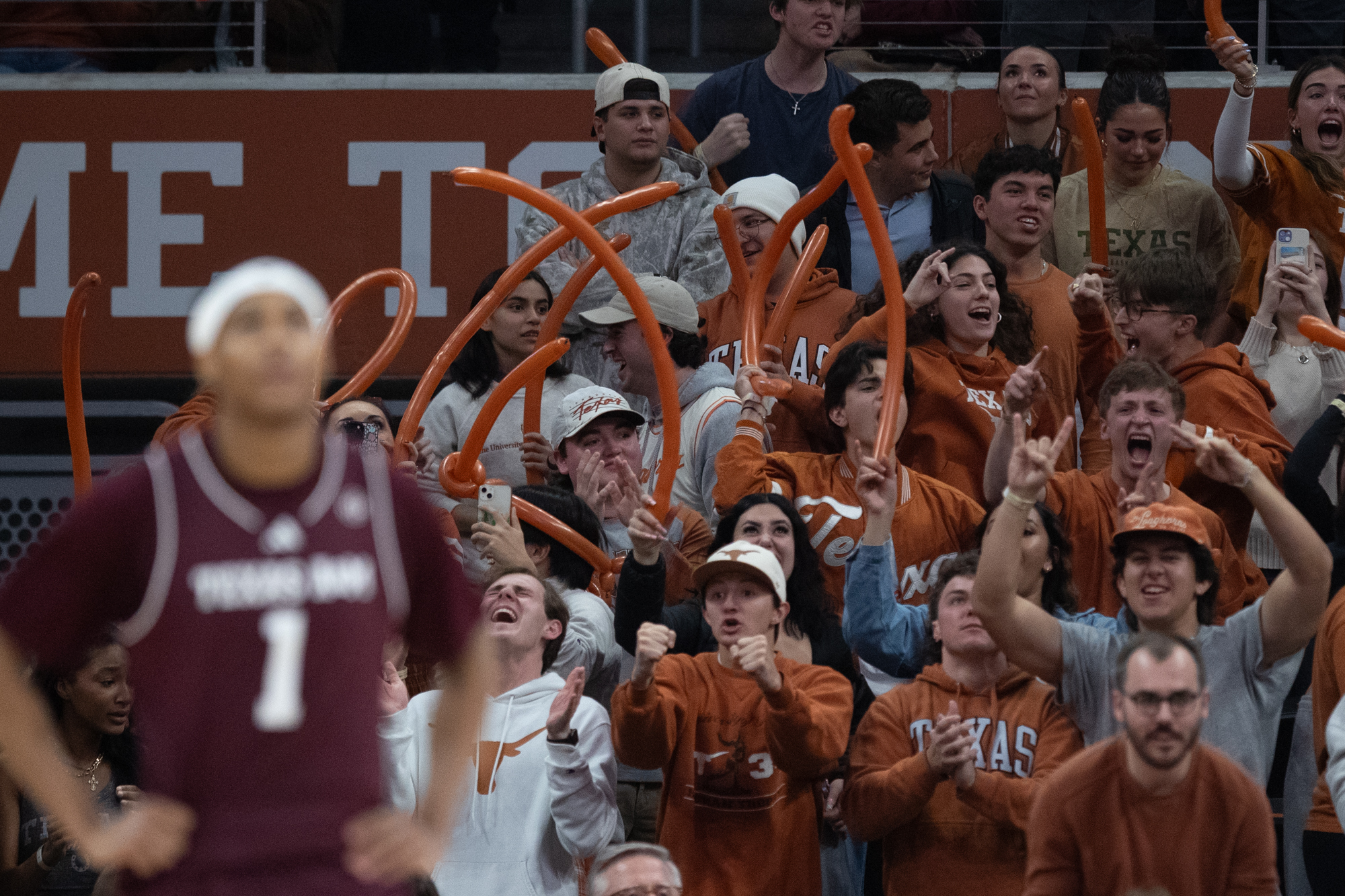 GALLERY: Men's Basketball vs. Texas