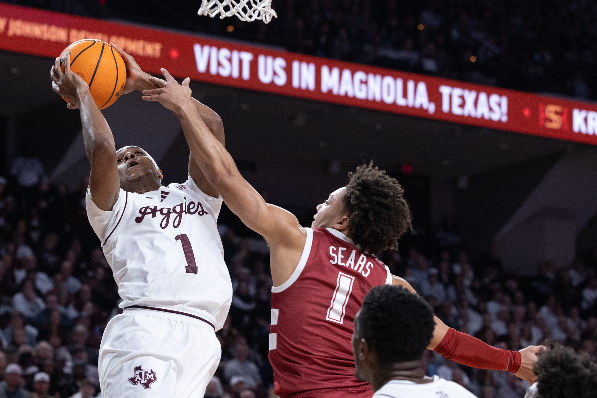 GALLERY: Men's Basketball vs. Alabama