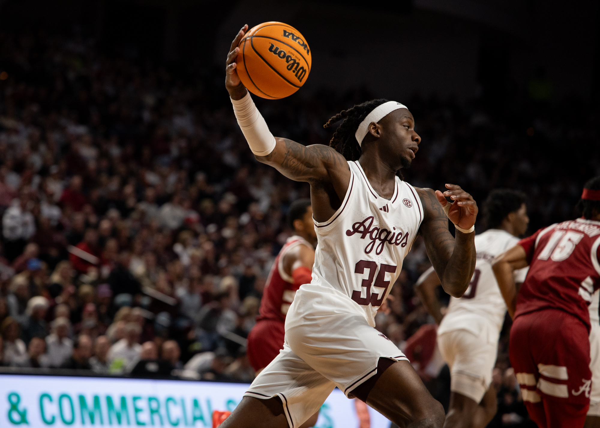 GALLERY: Men's Basketball vs. Alabama