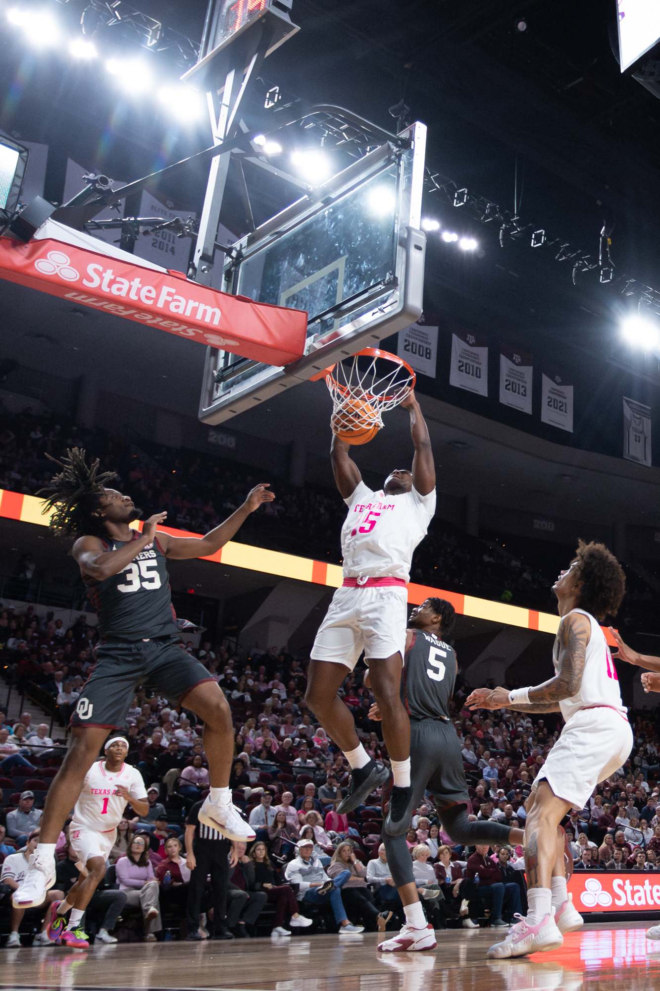 GALLERY: Men's Basketball vs. Oklahoma