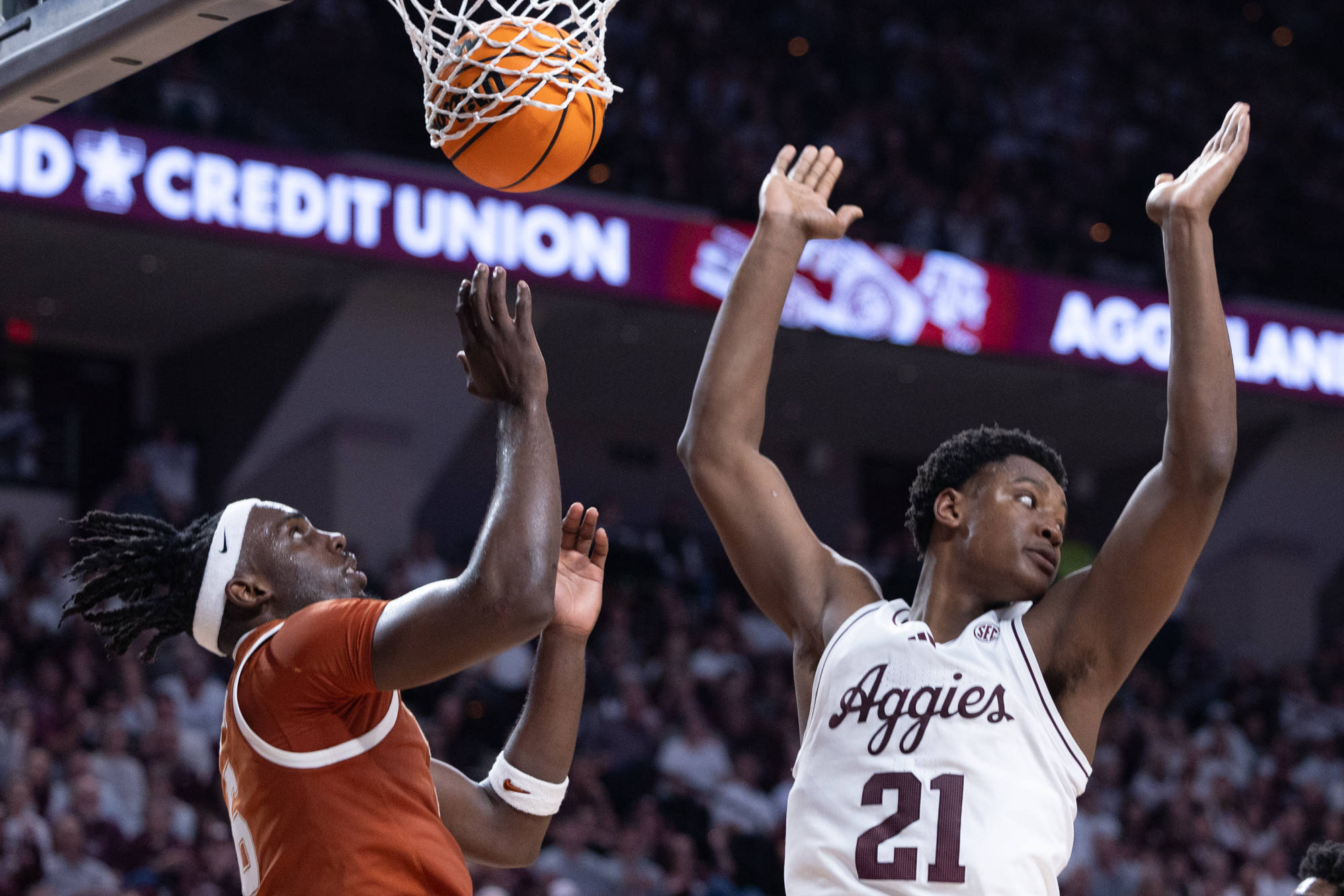 GALLERY: Basketball vs. Texas