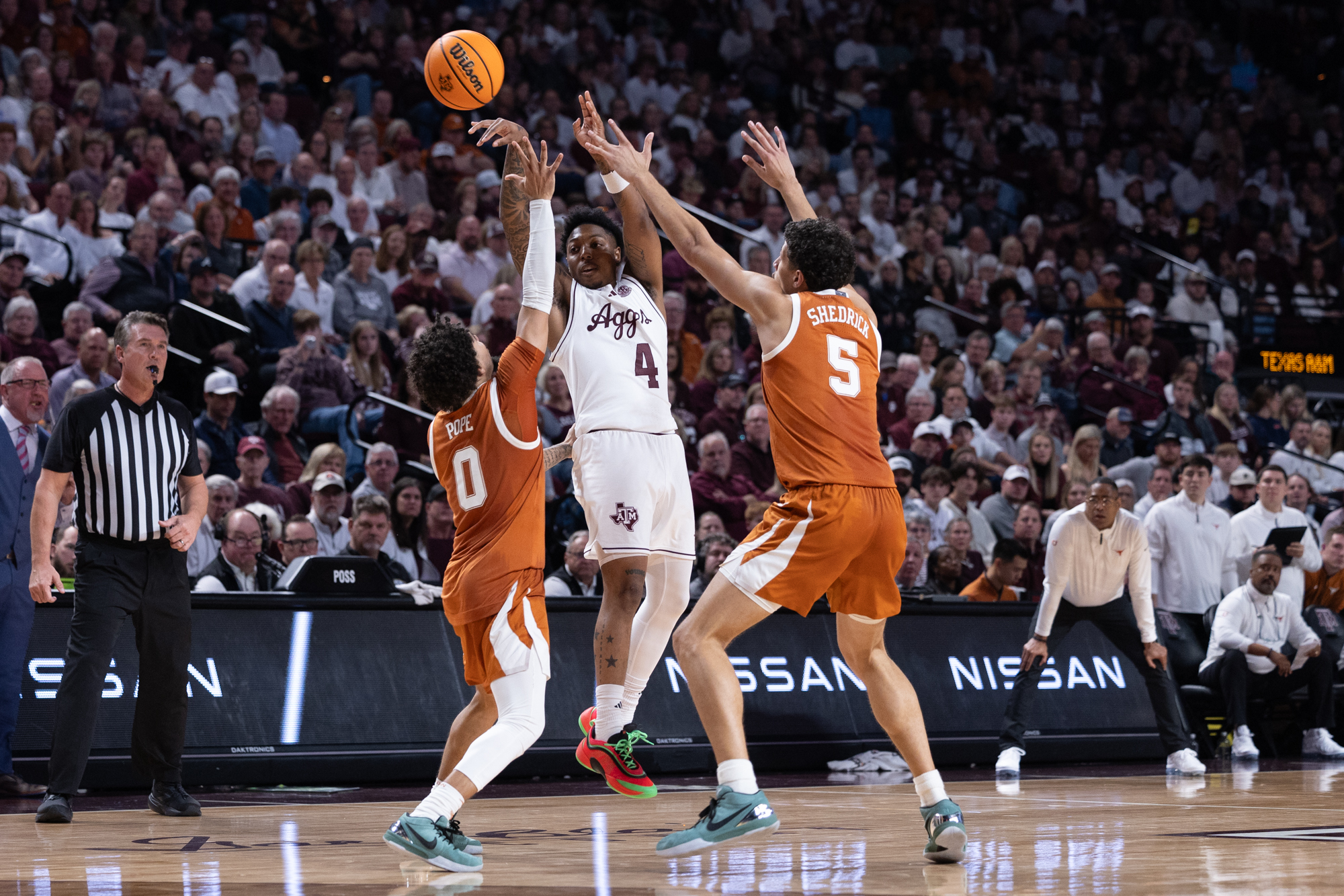 GALLERY: Basketball vs. Texas